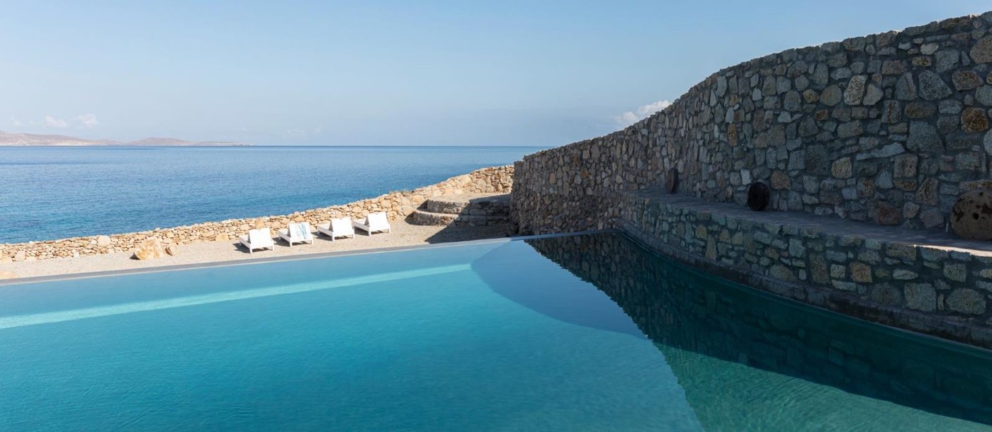 villa Apollonia pool and seaview