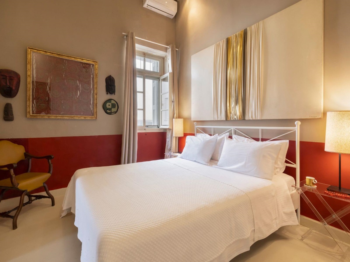 Double bedroom at Exambella, Sifnos