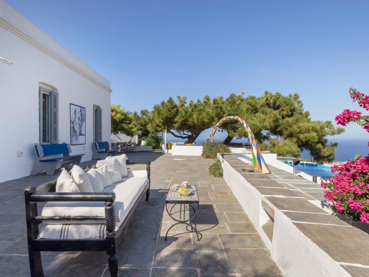 Outdoor seating at Exambella, Sifnos