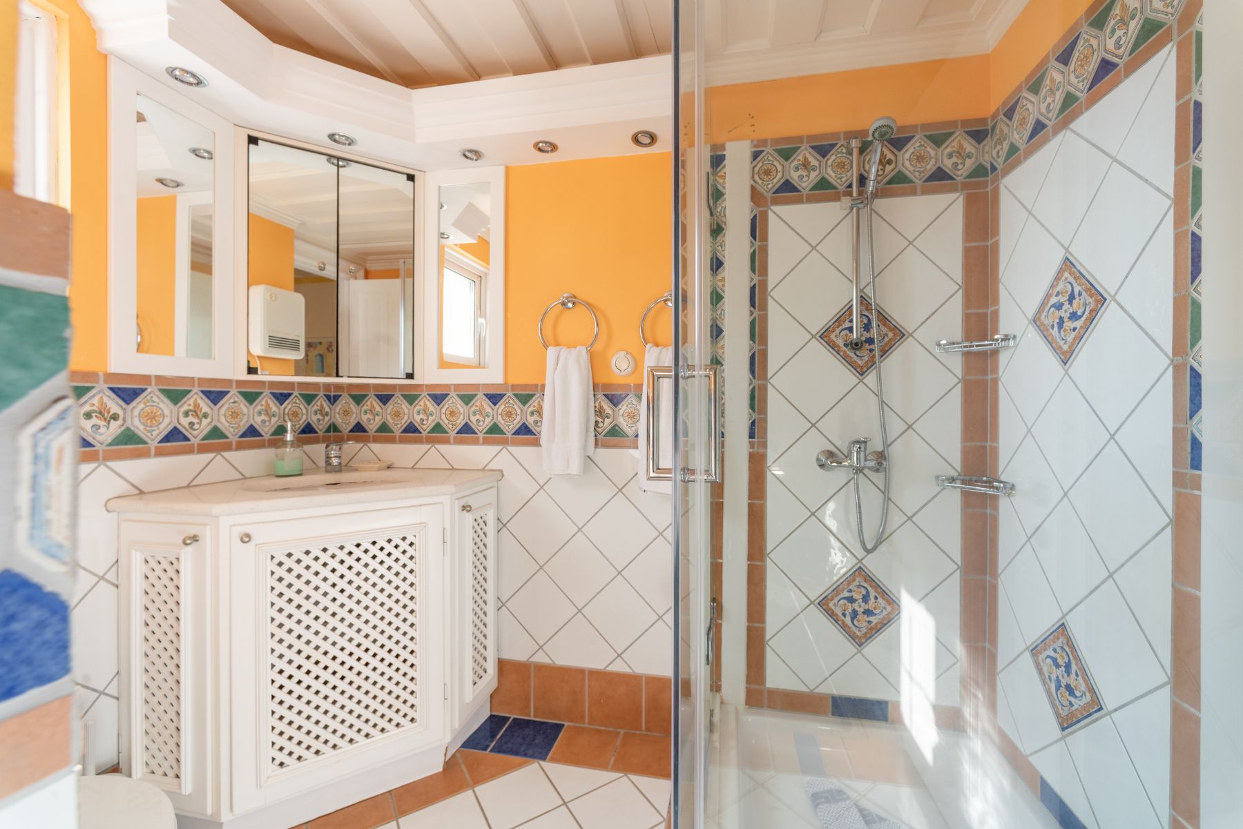 Bathroom at Kouloura Beach House in Corfu