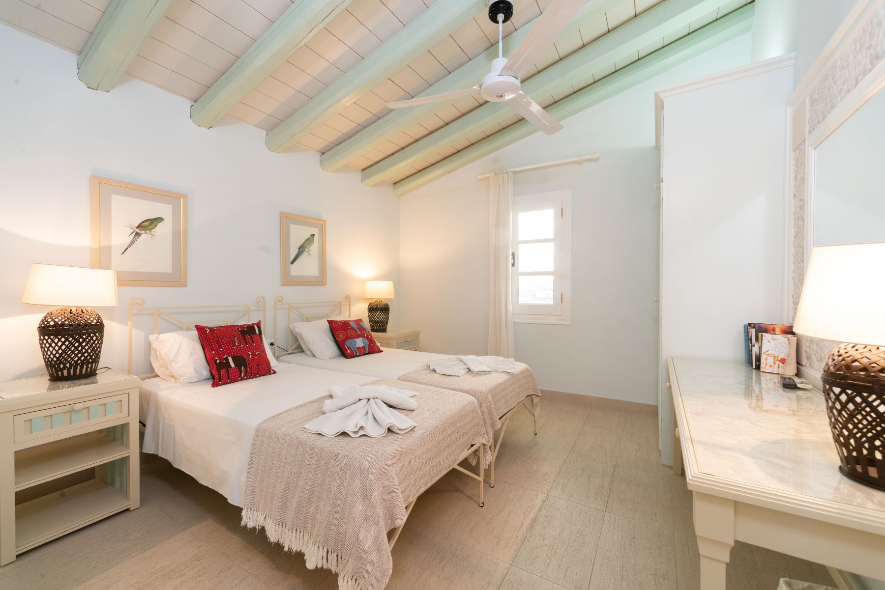 Twin bedroom at Kouloura Beach House in Corfu