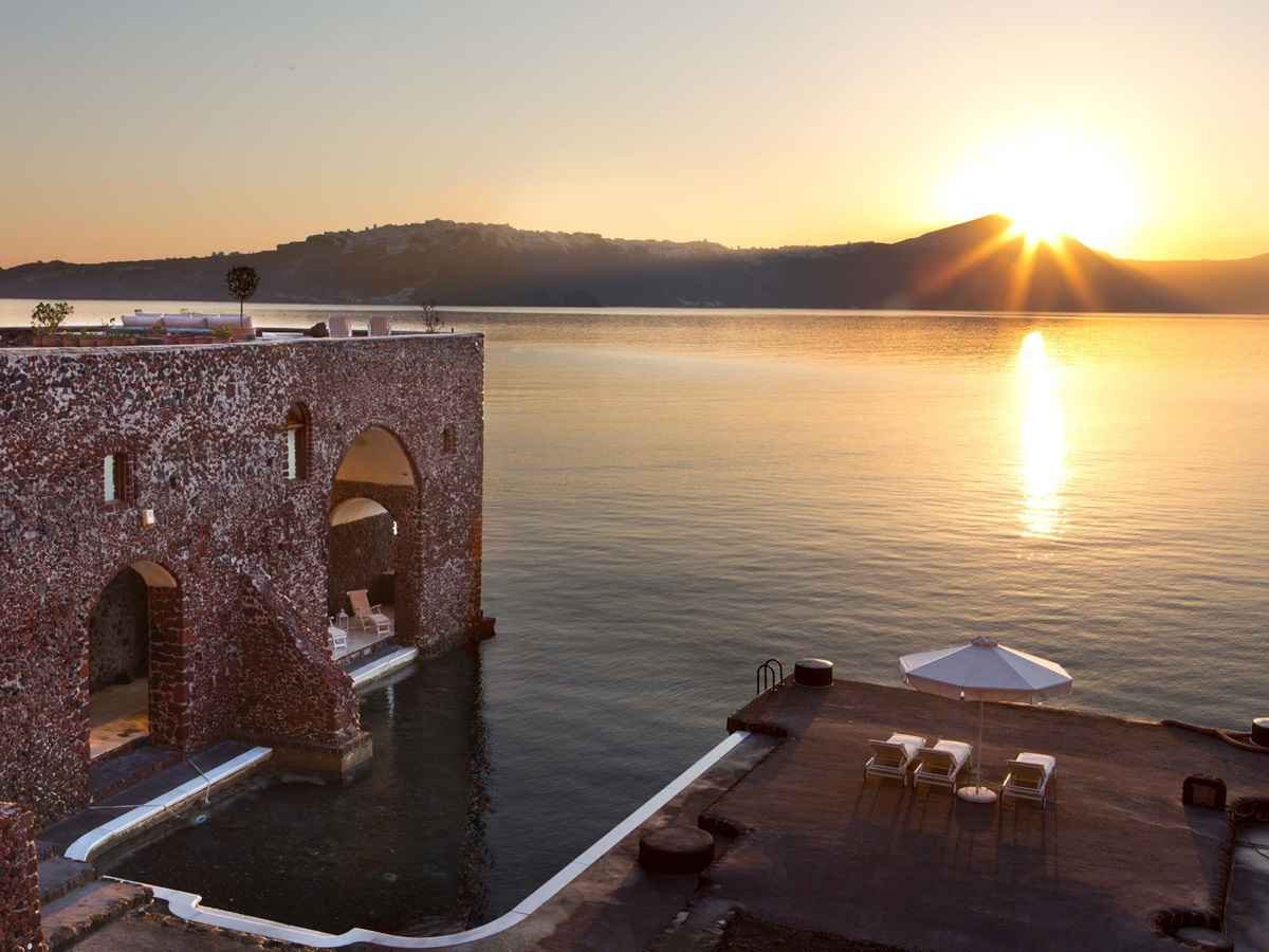 view over the sea at sunset at the Hideaway in Greece