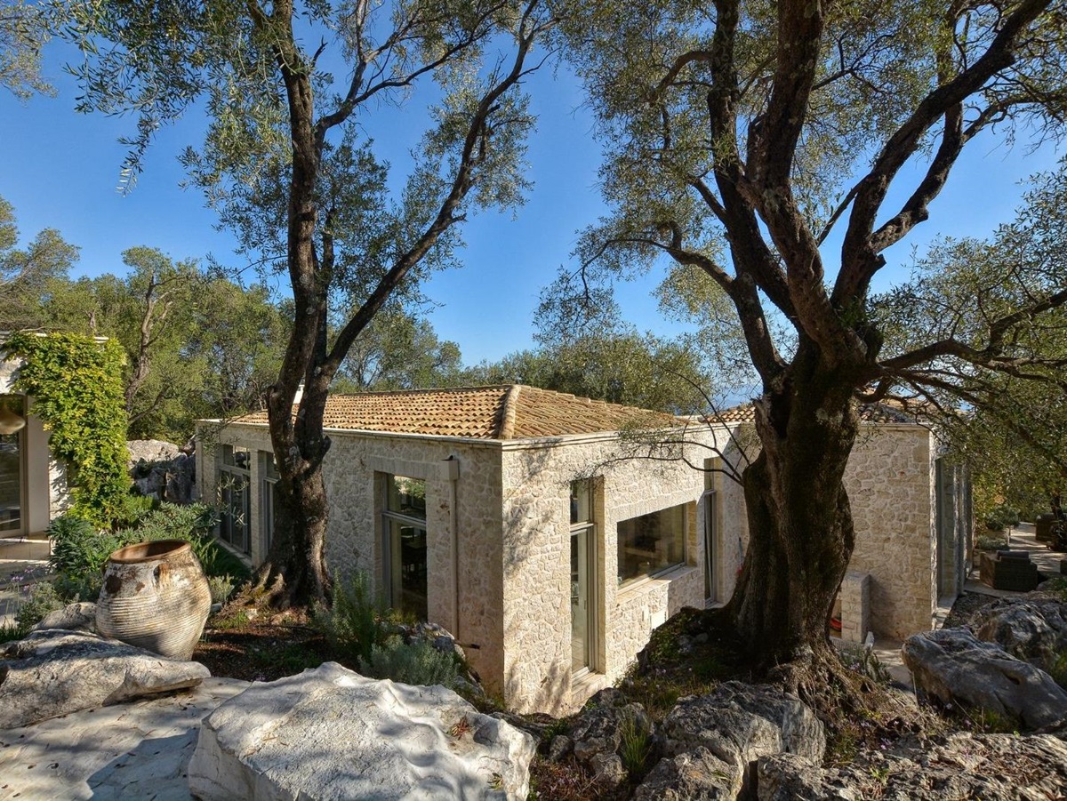 thinali-corfu-exterior-1