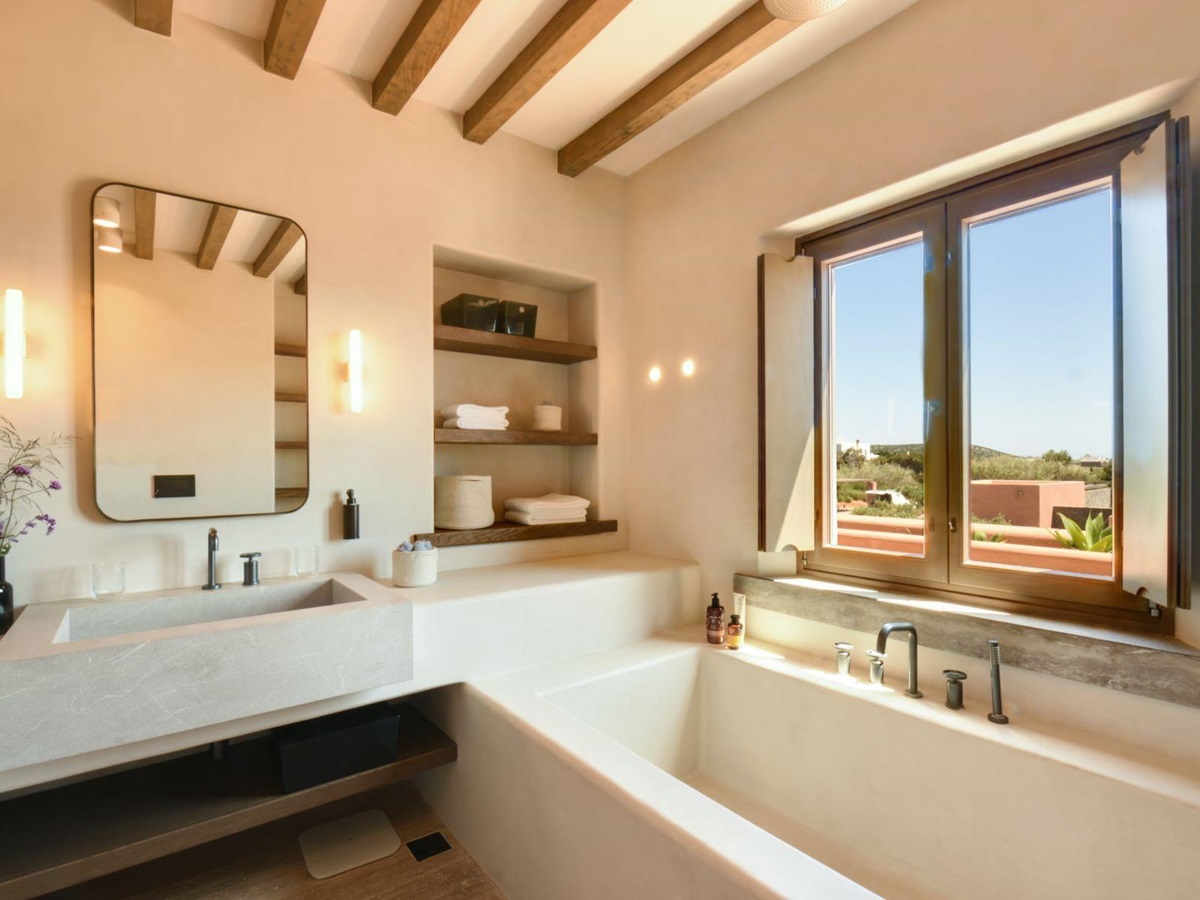 Bathroom at Villa Aliki, Paros