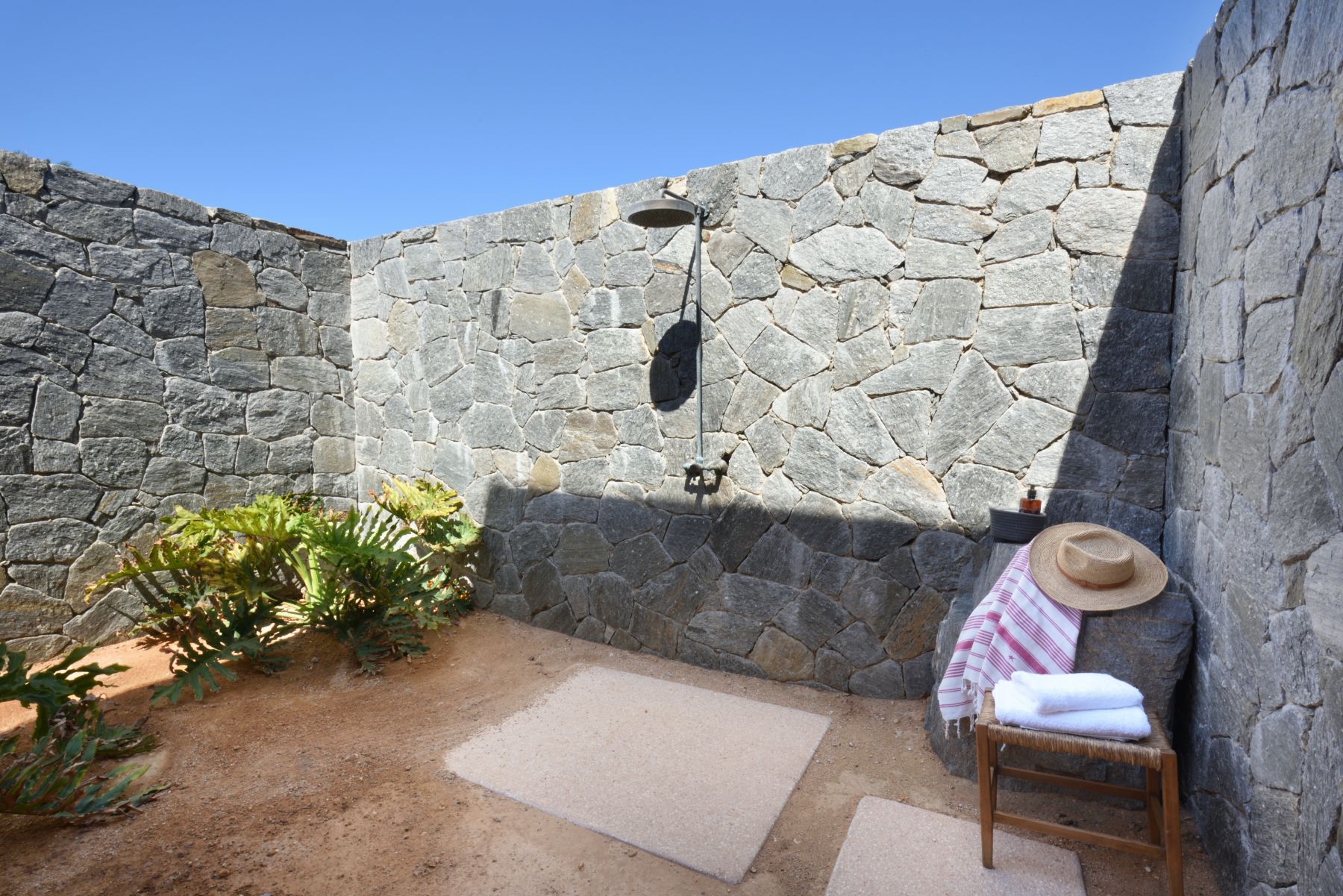 Outdoor shower at Villa Aliki, Paros