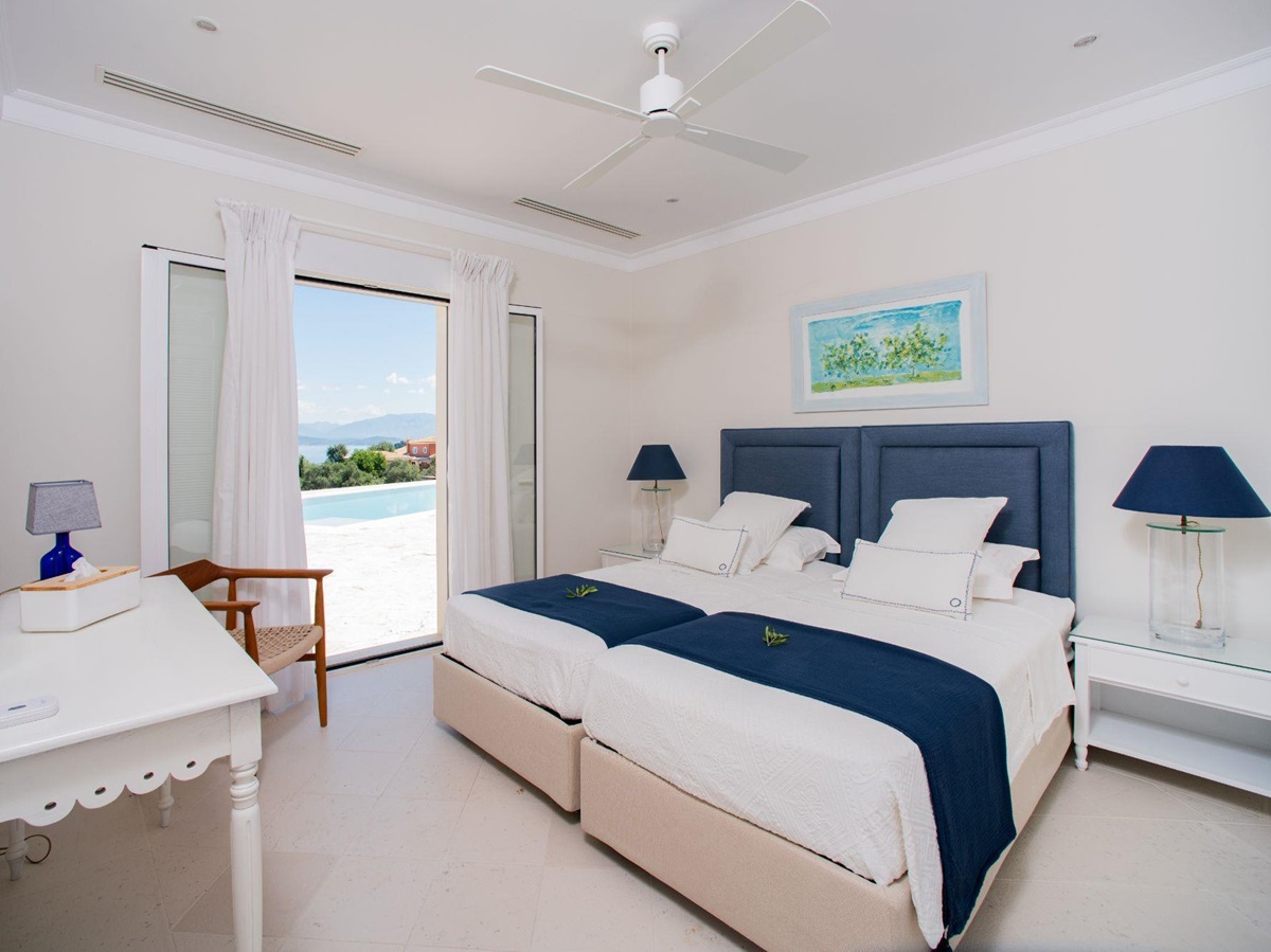 Twin bedroom at Villa Anthi