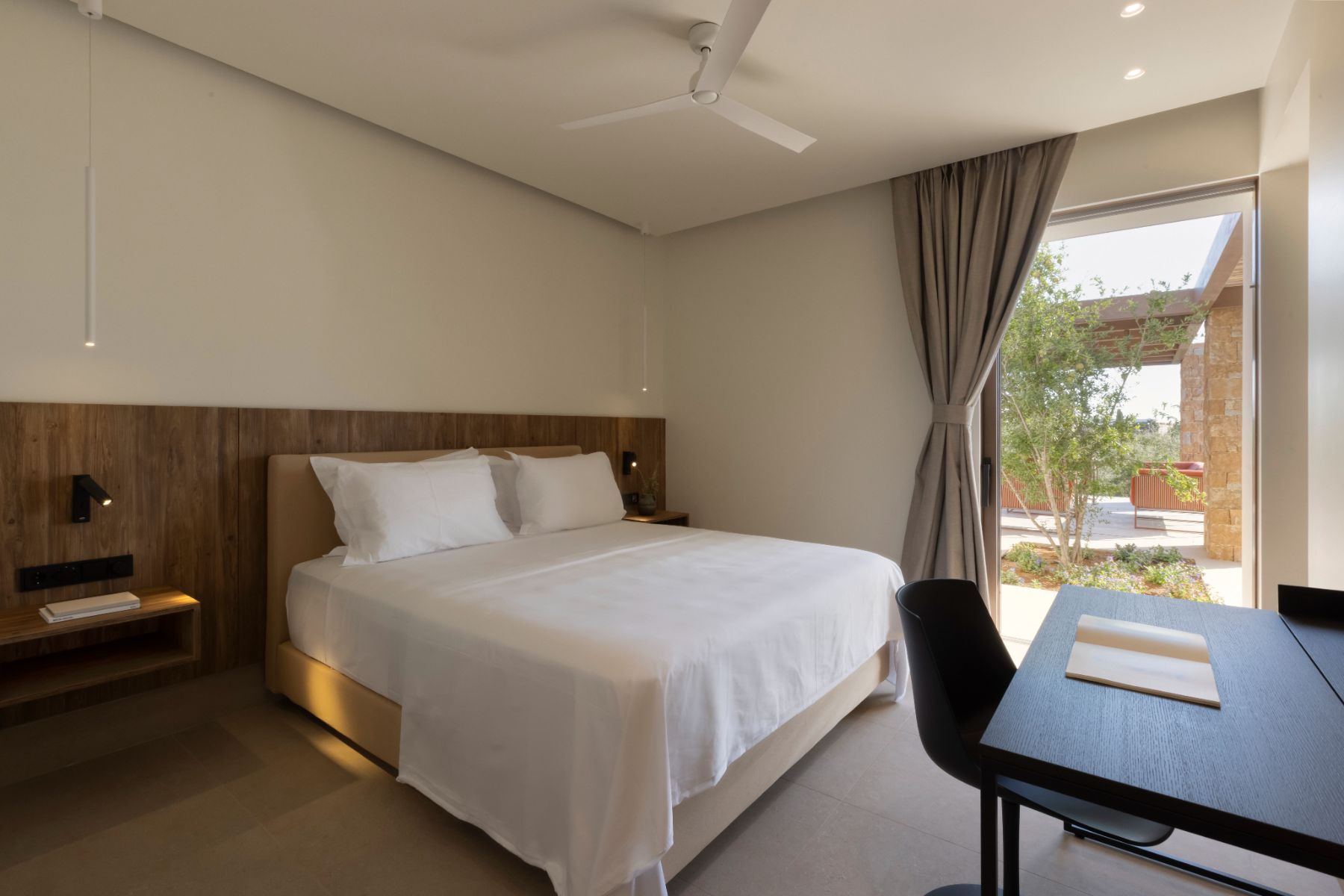 Double bedroom at Villa Aria, Paros