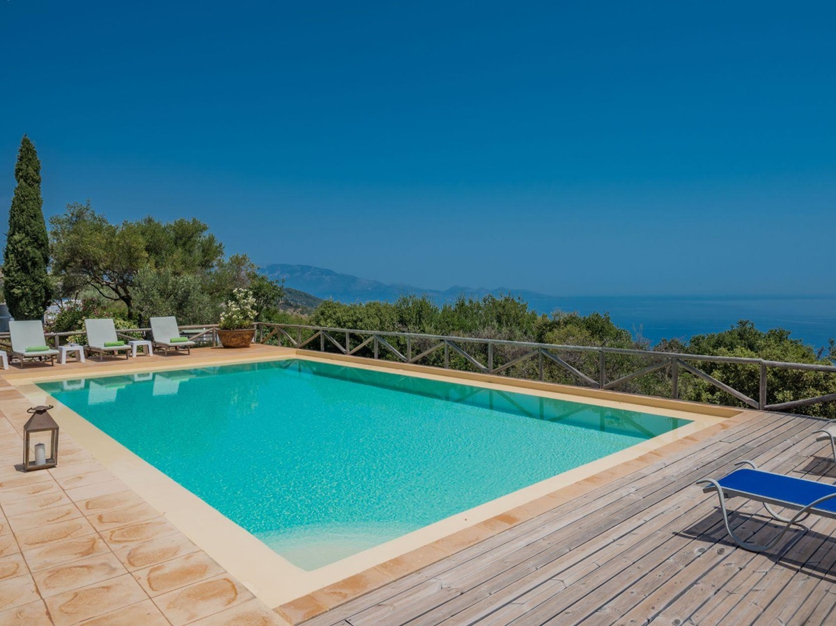Pool at Villa Ariane