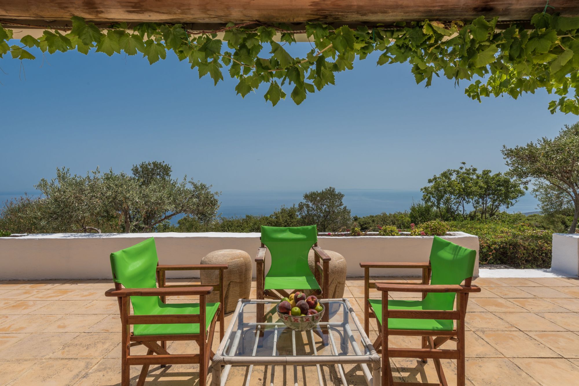 Terrace with seating at Villa Ariane