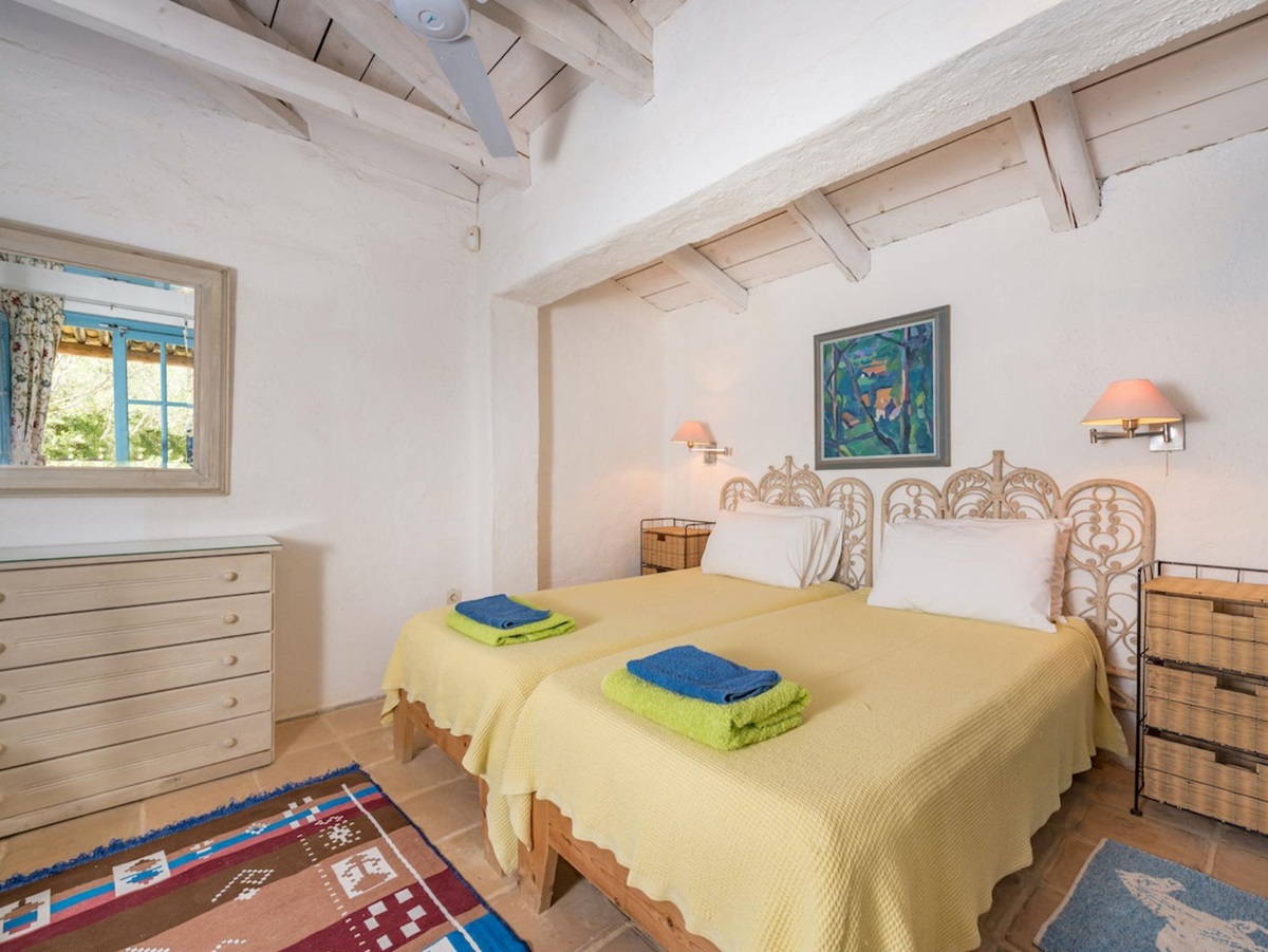 Twin bedroom at Villa Ariane