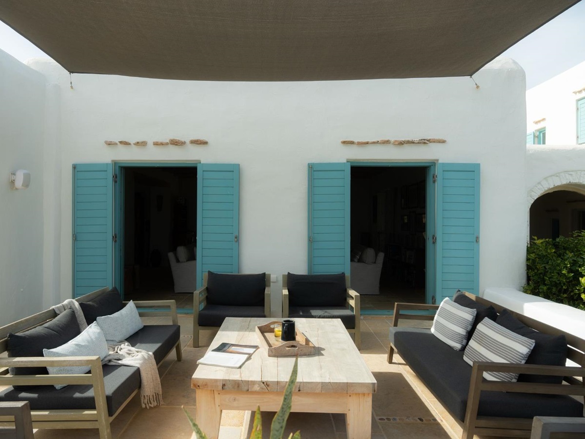 Terrace with sofas at Villa Asteria, Paros