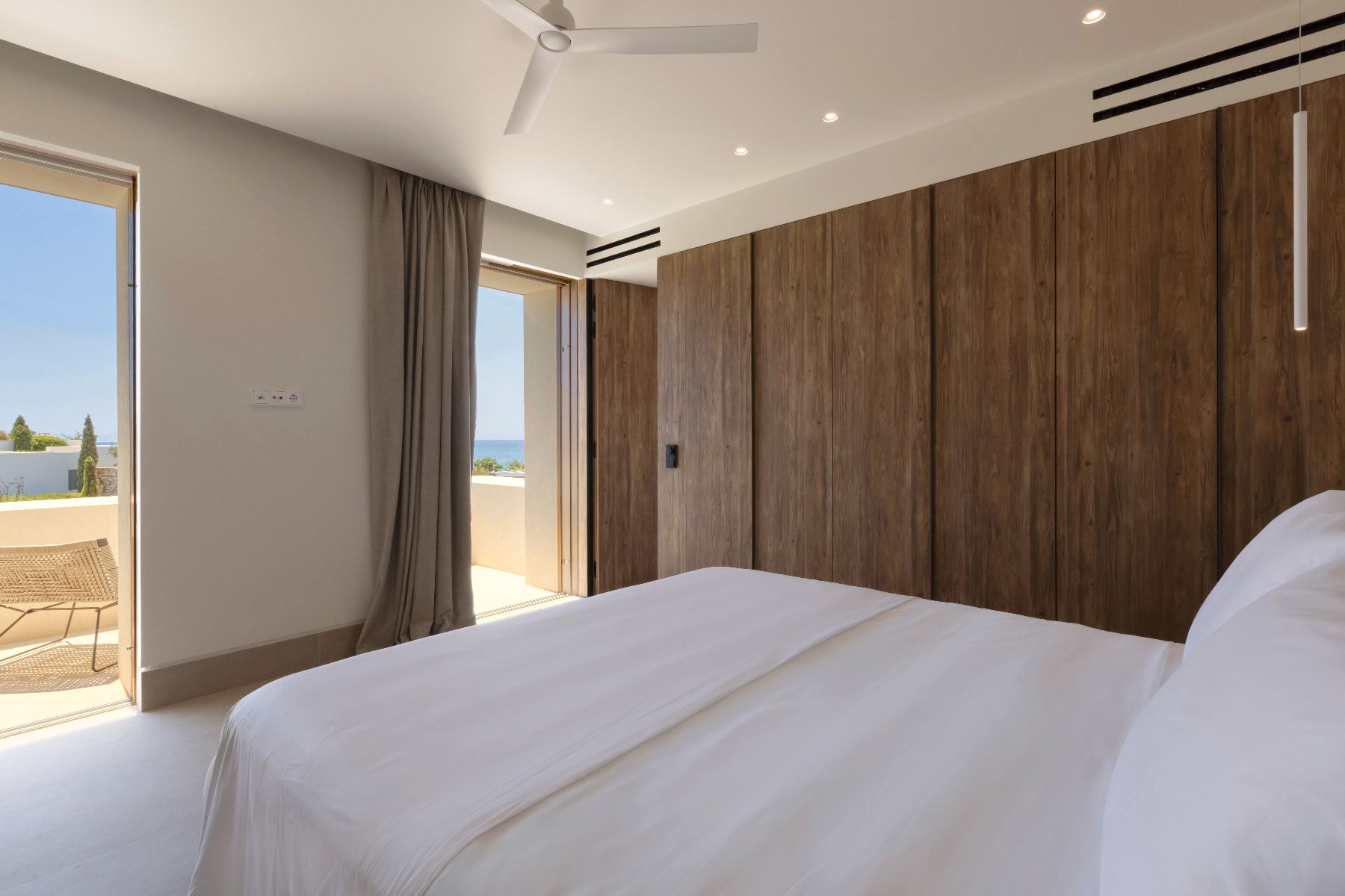 Double bedroom at Villa Astra, Paros