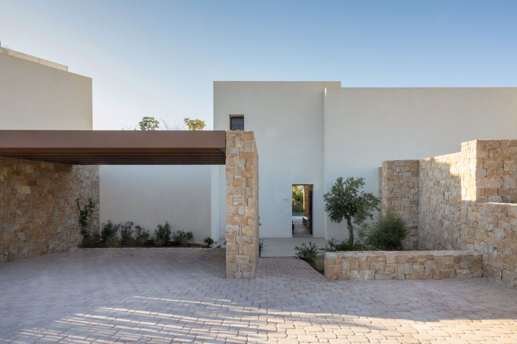Exterior view of Villa Astra, Paros