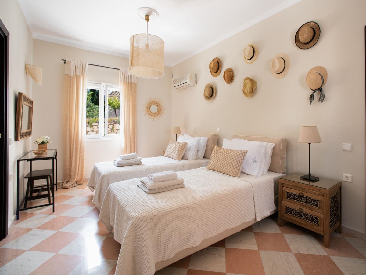 Twin bedroom at Villa Elia, Corfu