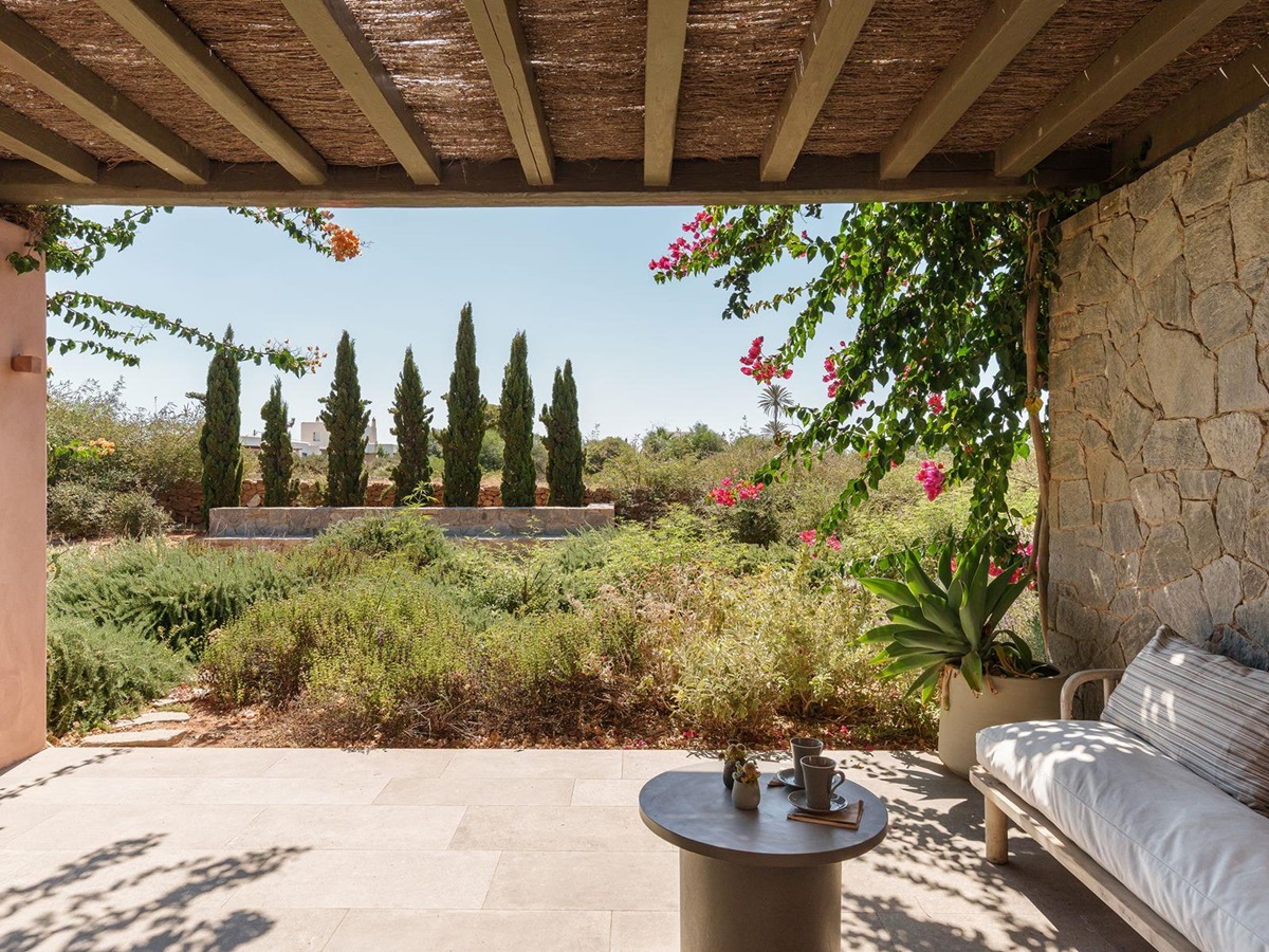 Terrace and seating with garden views at Villa Galini, Paros