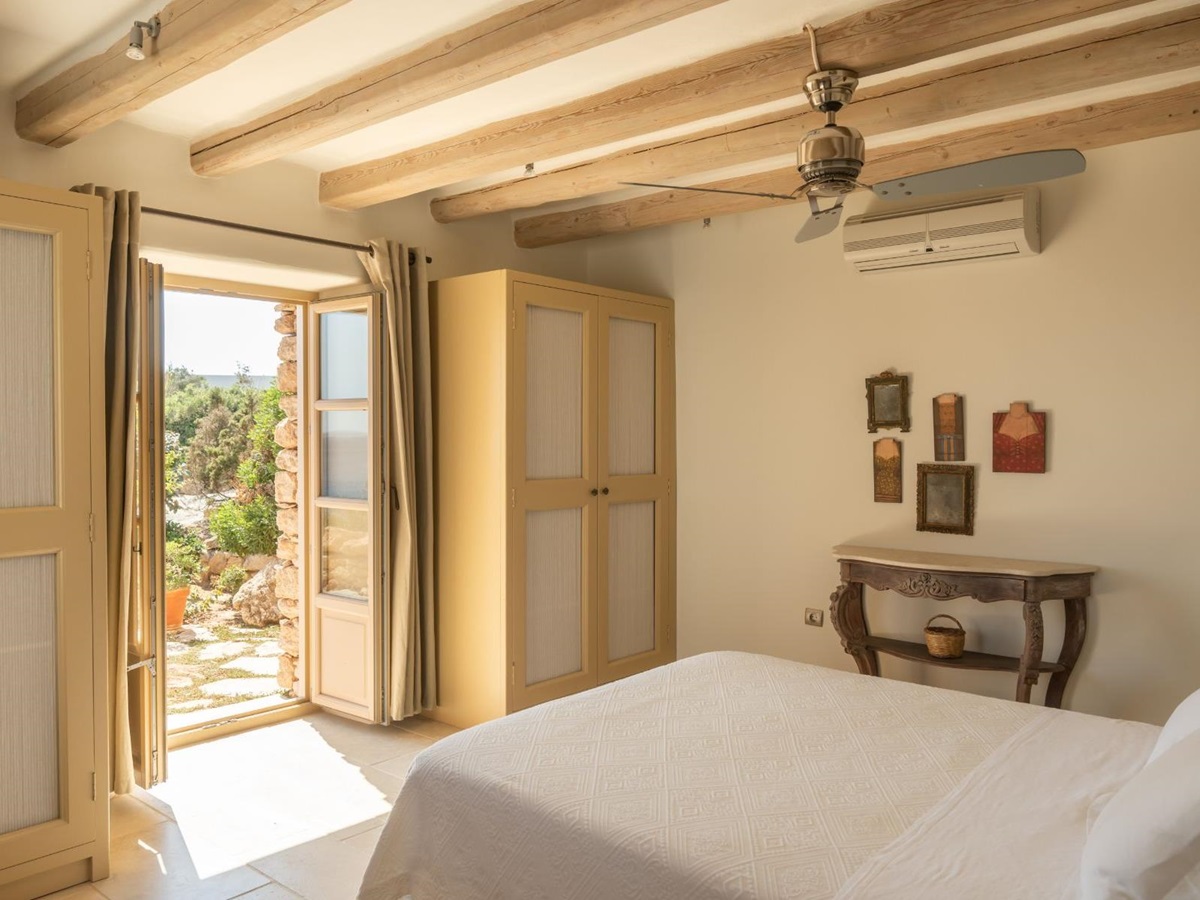 Bedroom at Villa Ilios, Paros