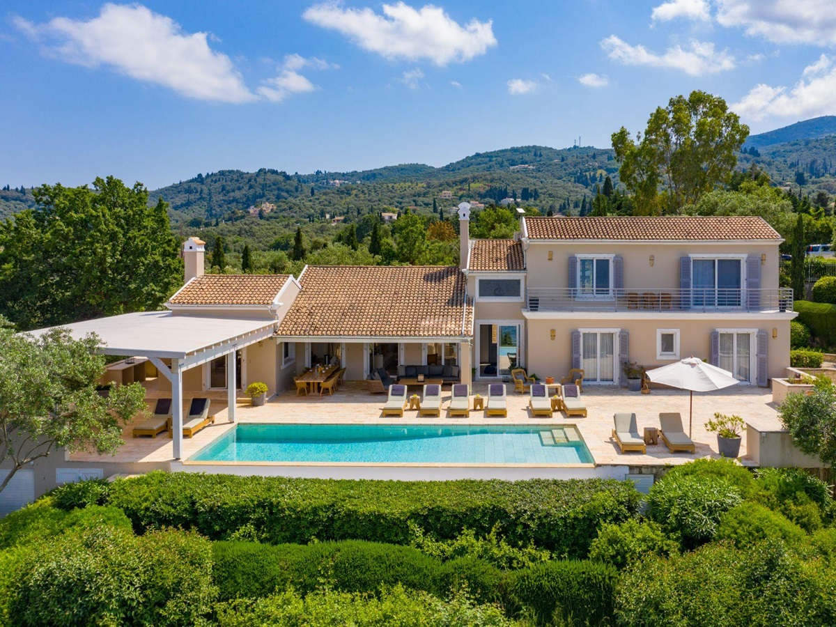 Exterior view of Villa Ioulia