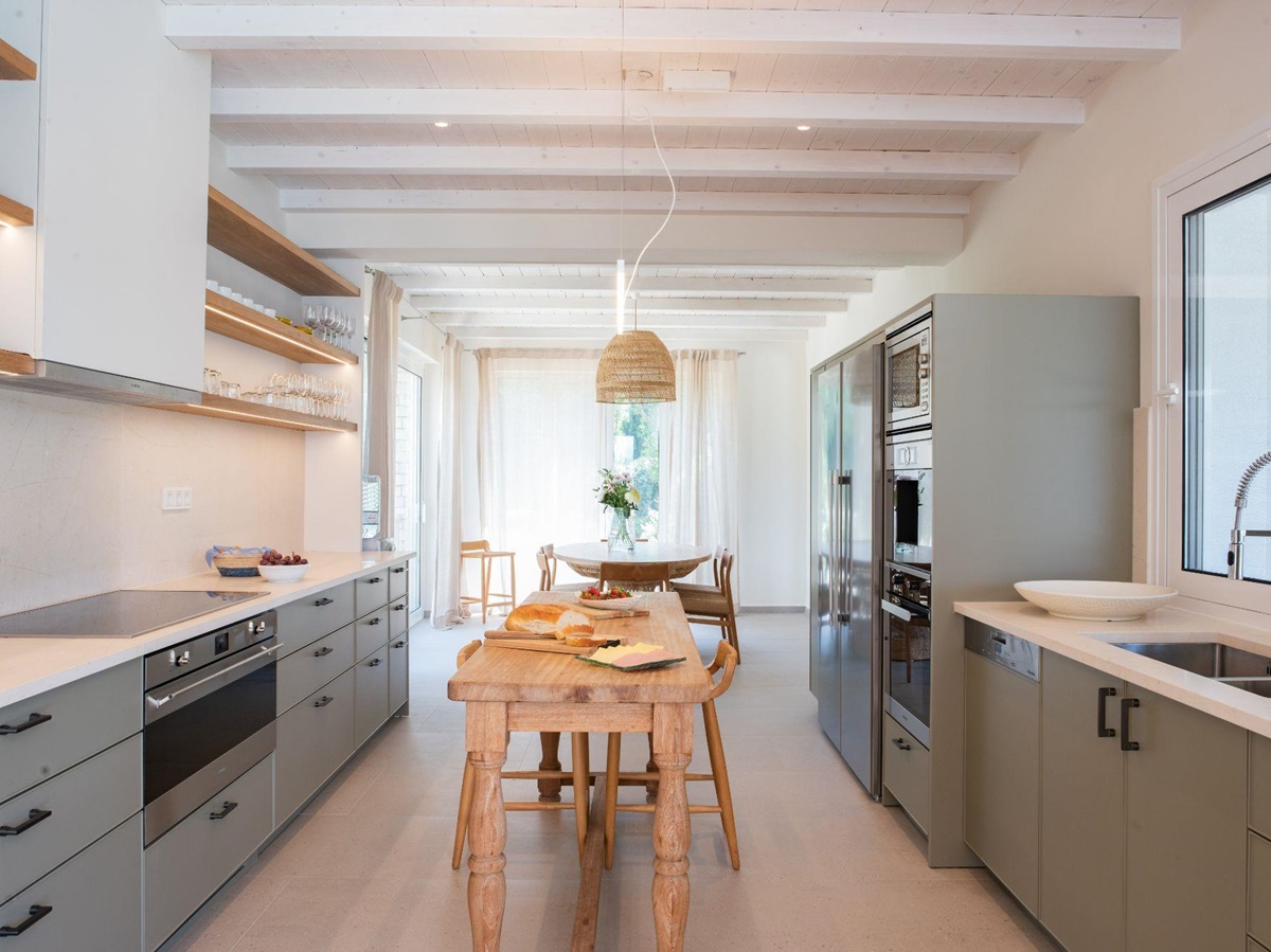 Kitchen at Villa Ioulia