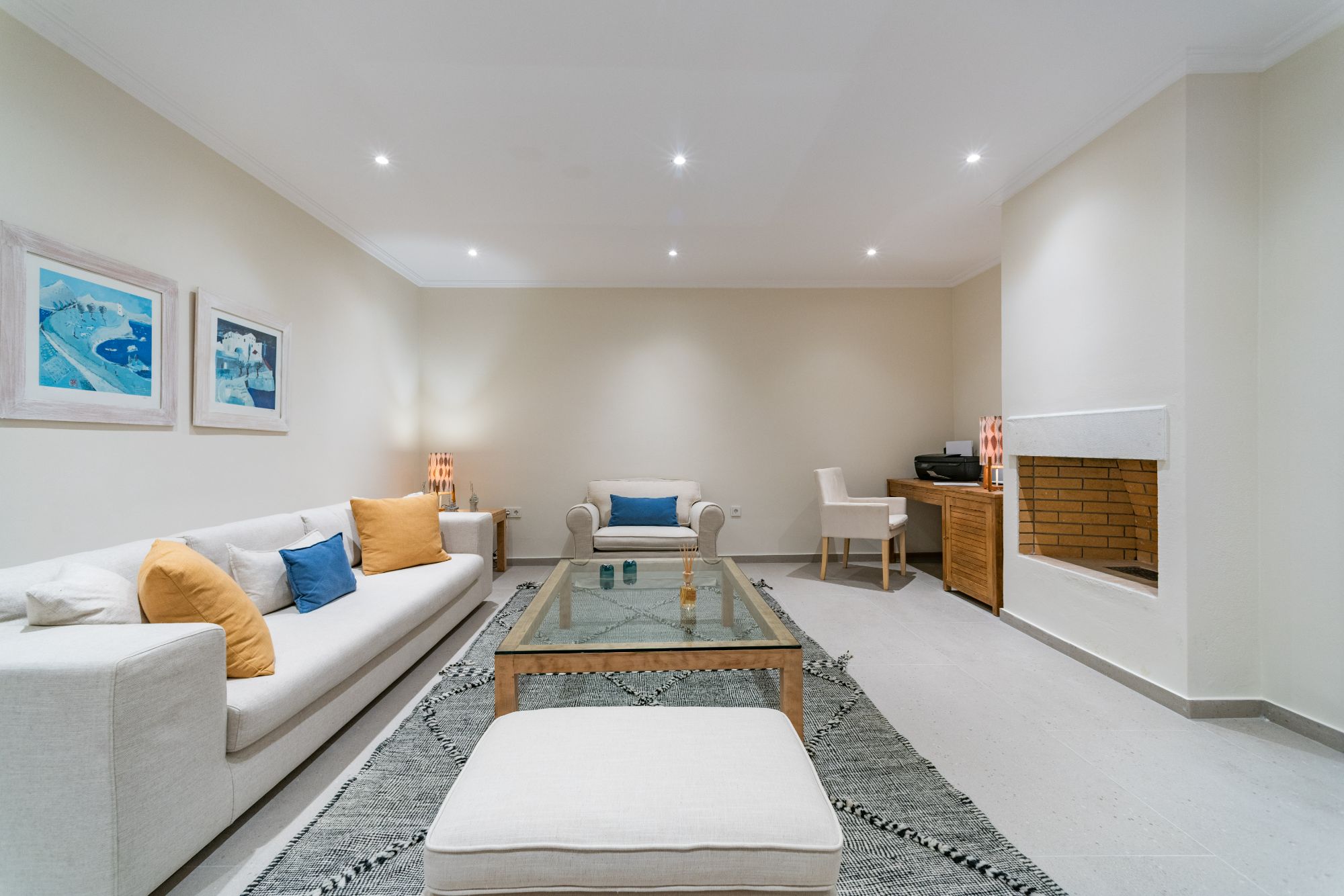 Media room at Villa Ioulia