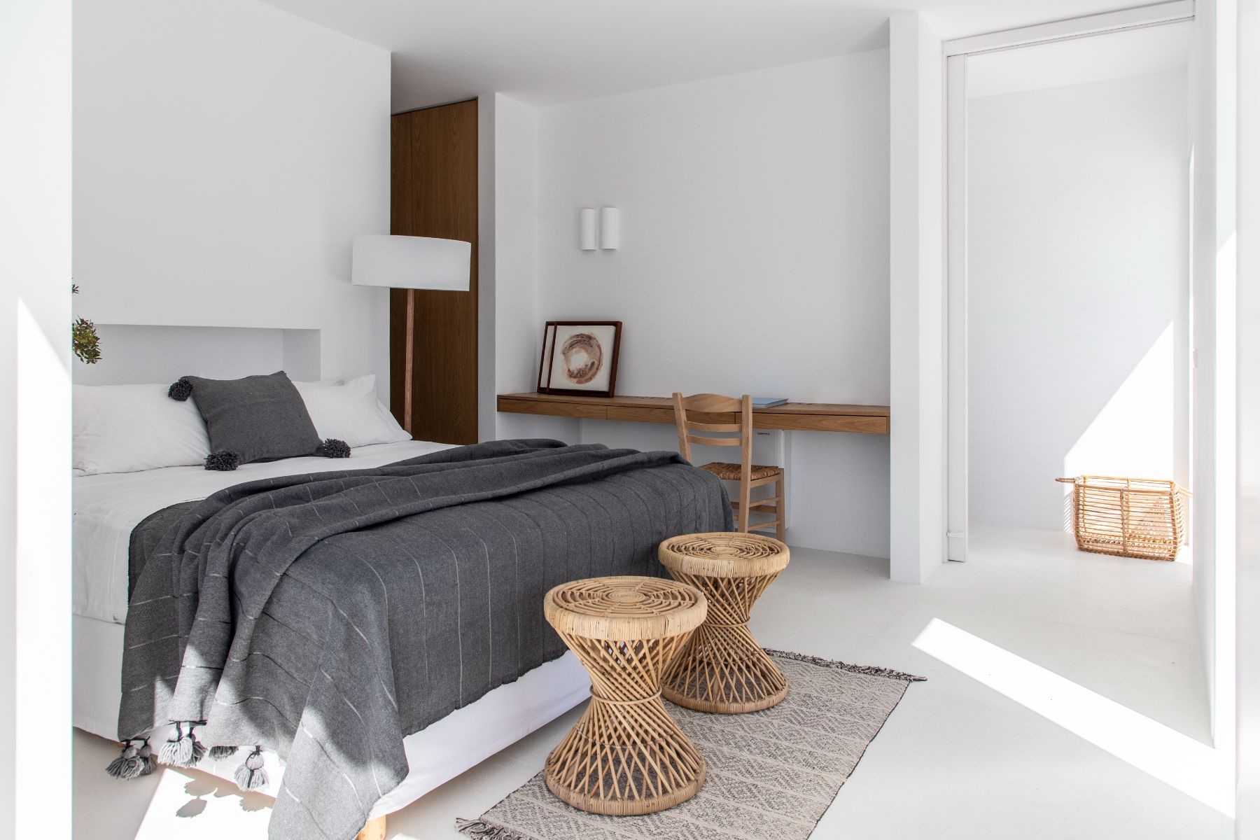Bedroom with double bed at Villa Irida, Paros