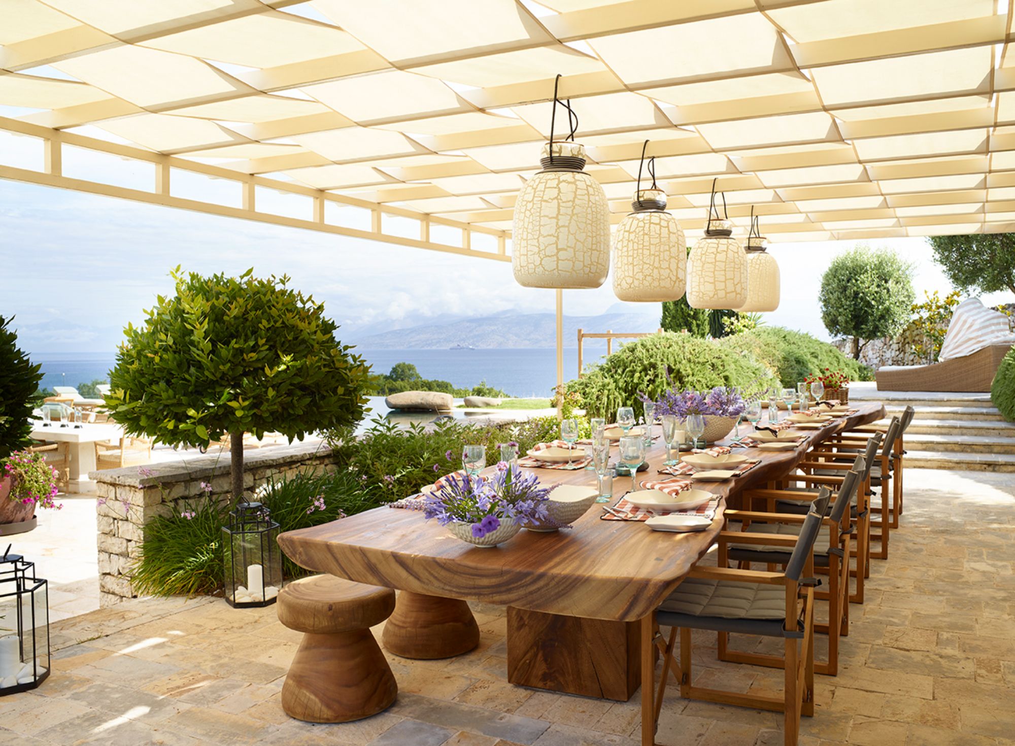 Outdoor dining area at Villa Jasmine