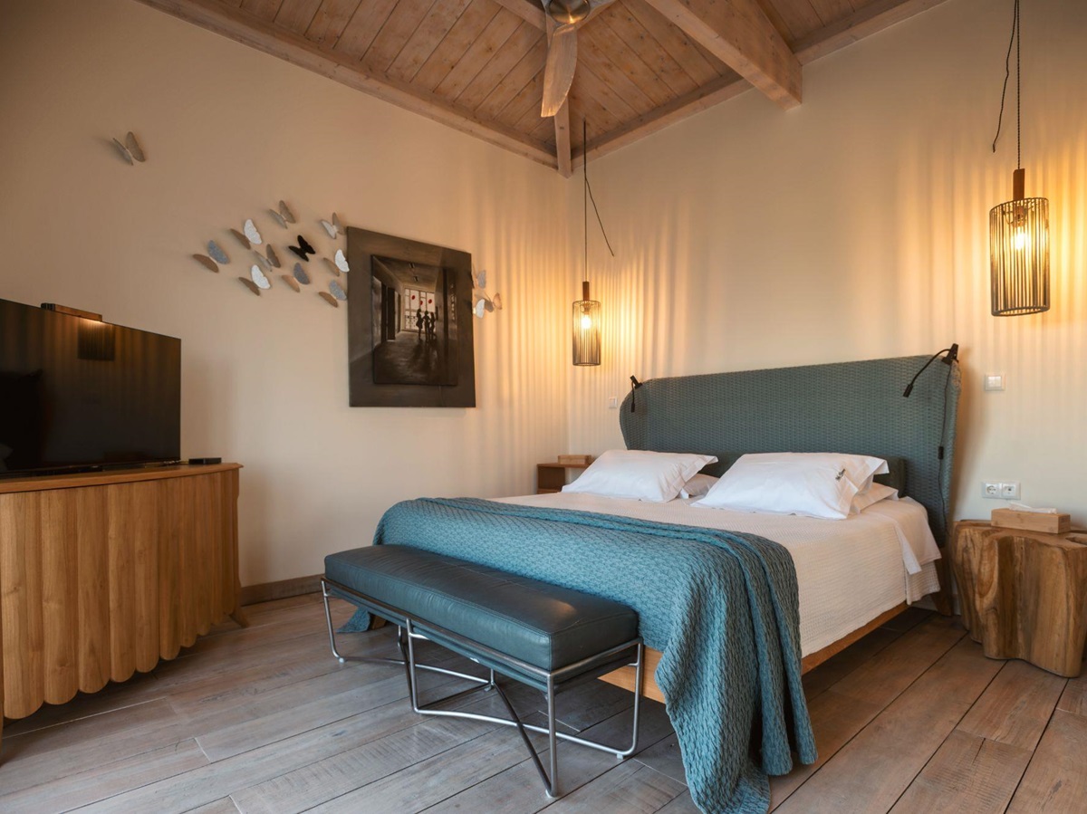 Double bedroom at Villa Jasmine