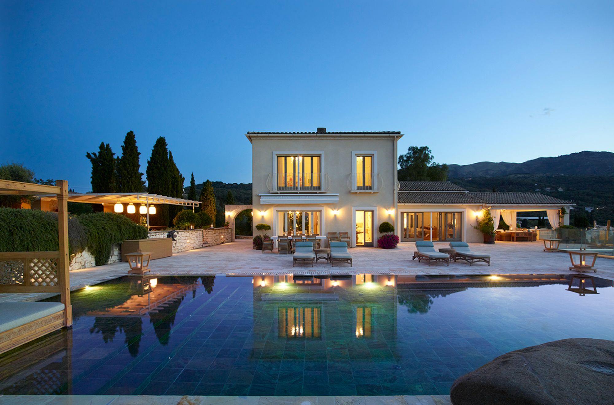 Evening exterior view of Villa Jasmine