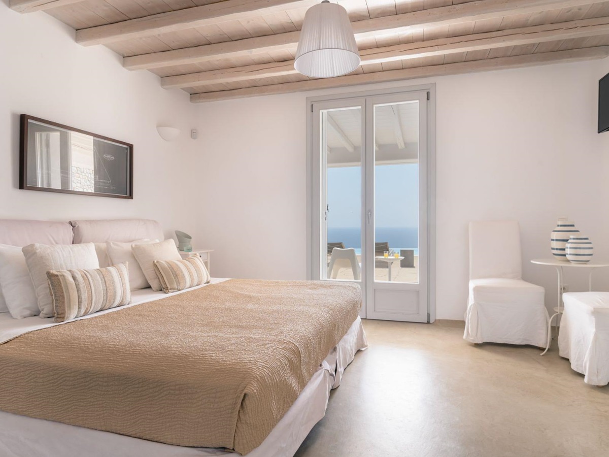 Double bedroom at Villa Kallos, Mykonos