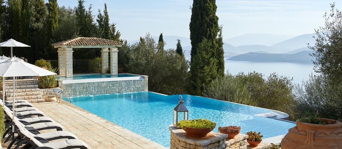 Pool close-up with sea view at Villa Kerasia in Corfu