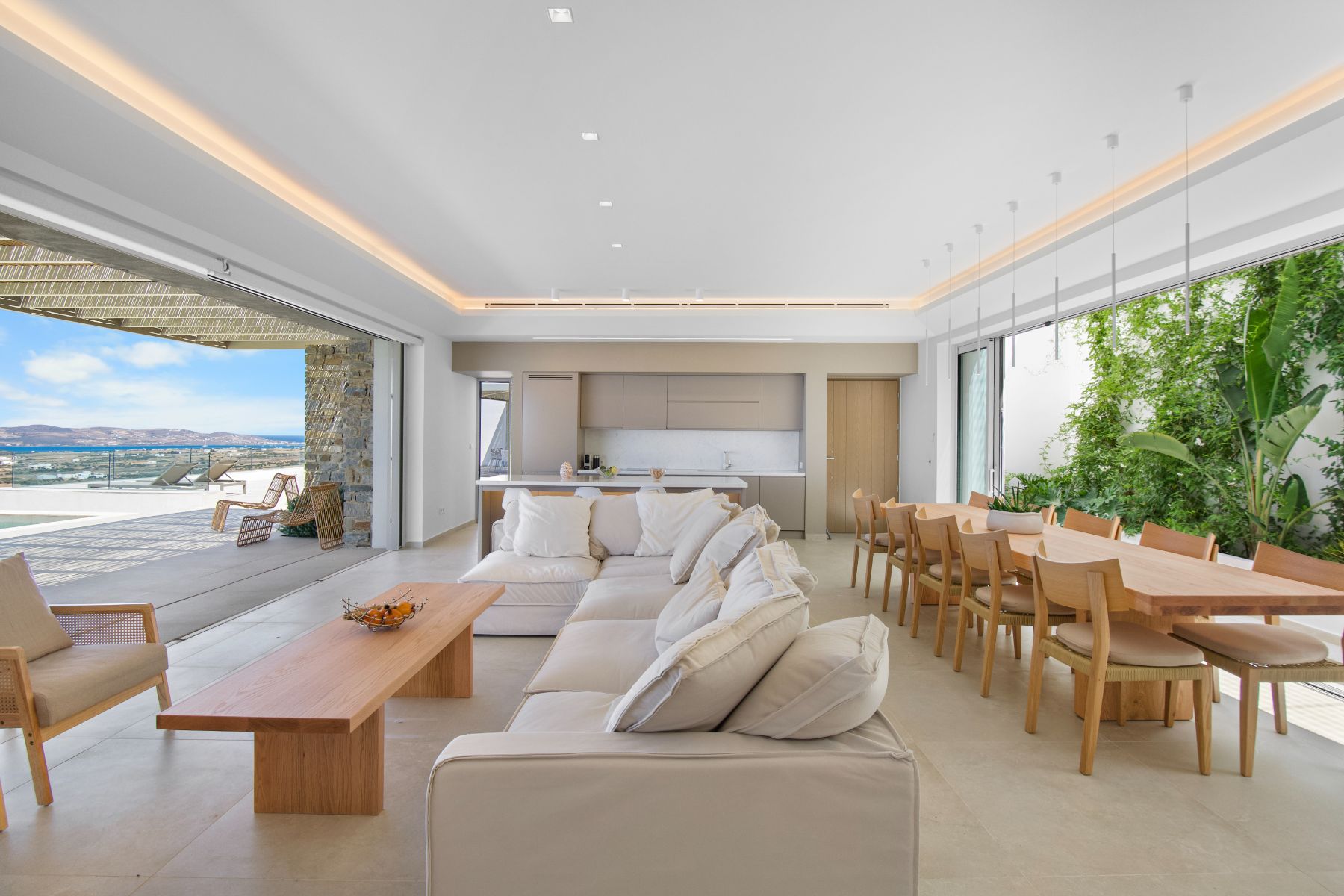 Open plan living and dining room at Villa Lara, Paros