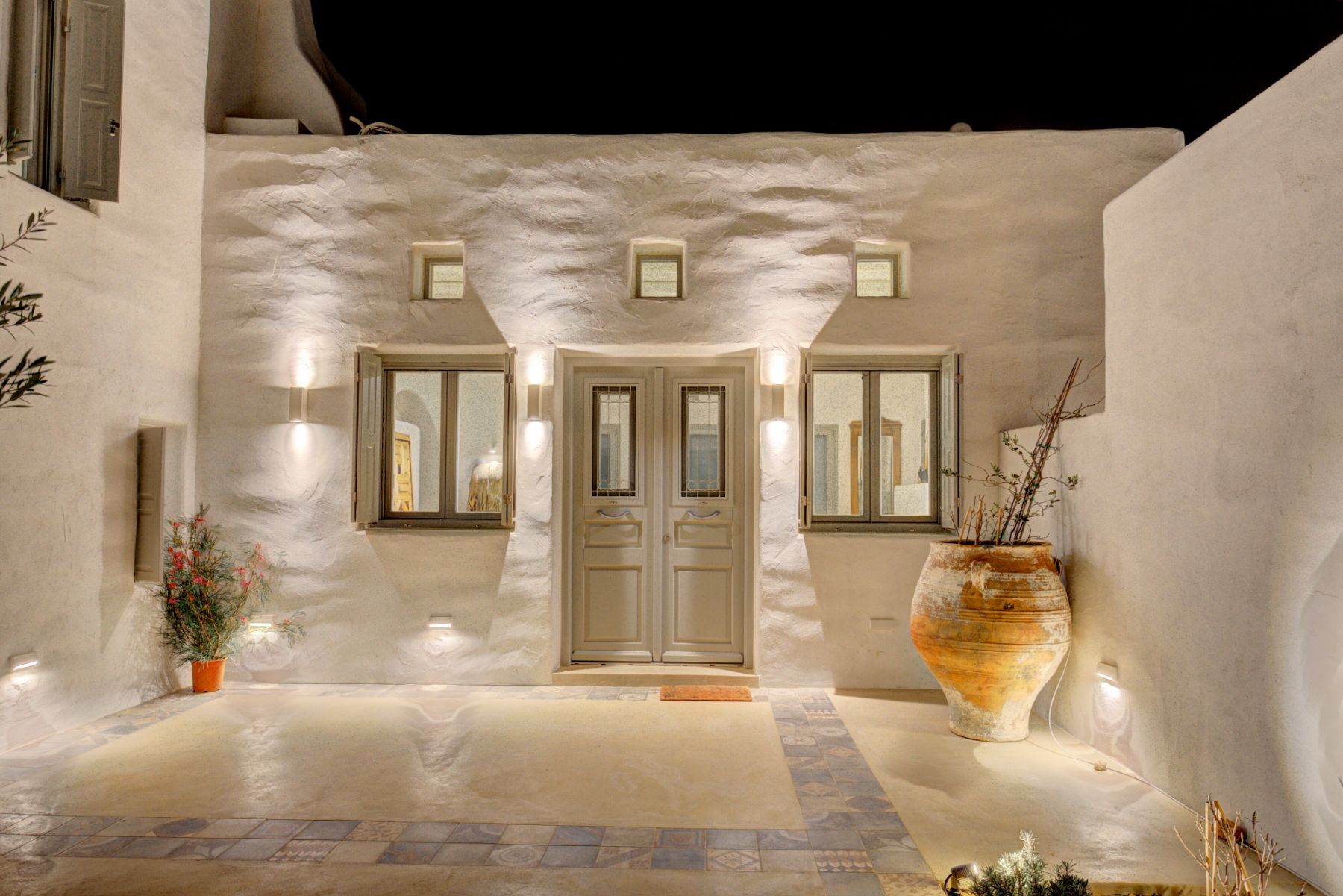 Exterior view of entrance at Villa Livadi, Paros
