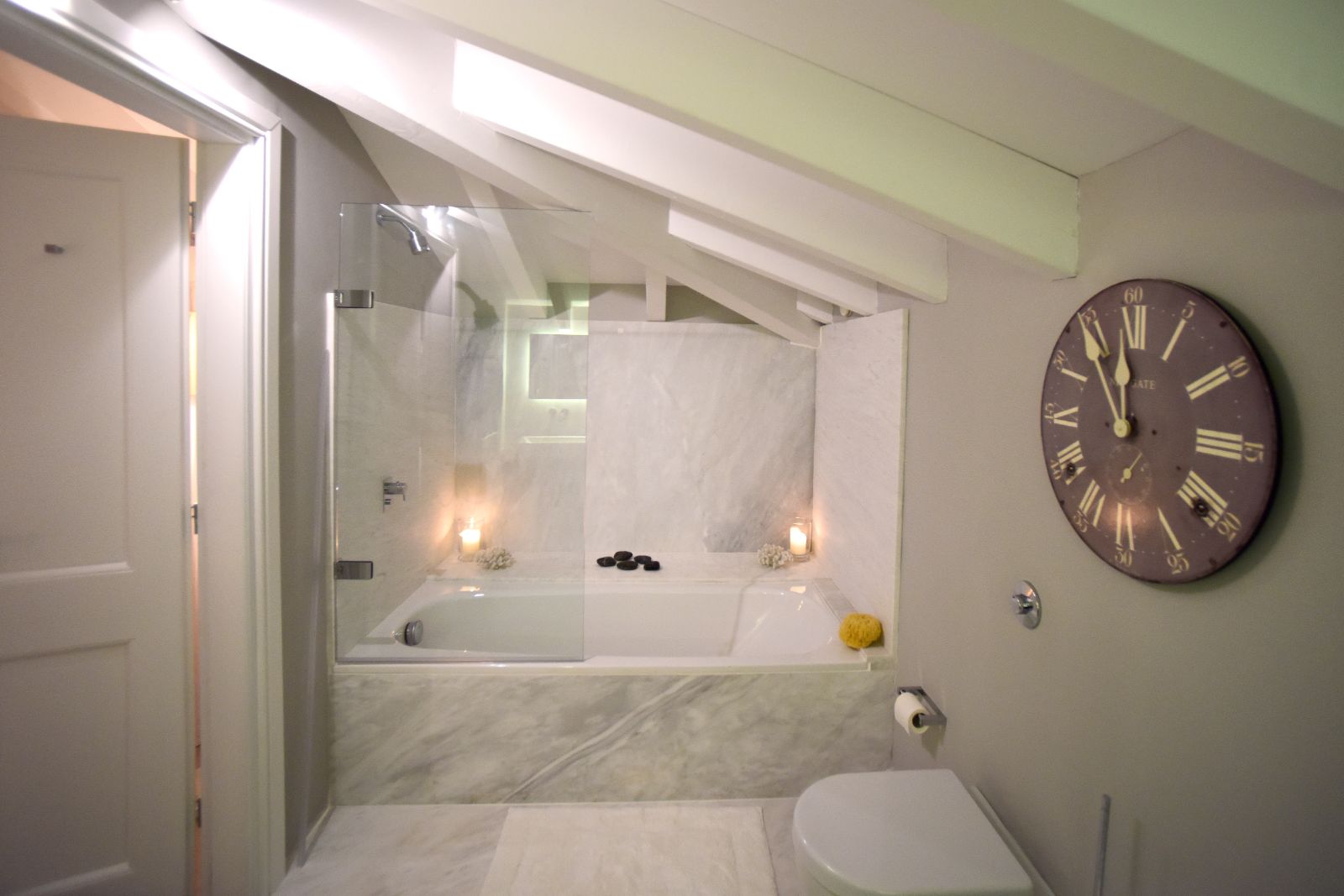 villa-maia-corfu-bathroom-1