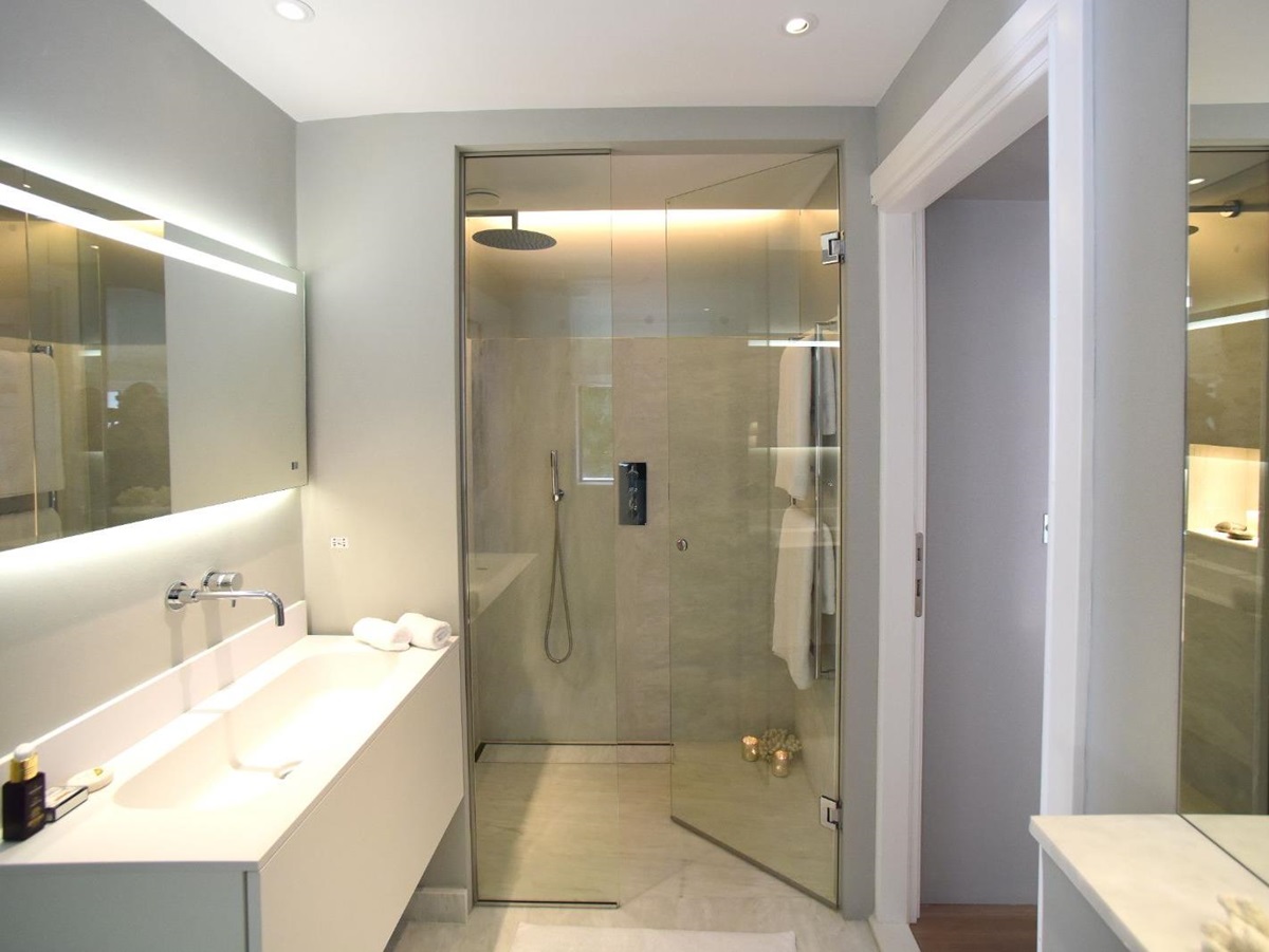 villa-maia-corfu-bathroom-2