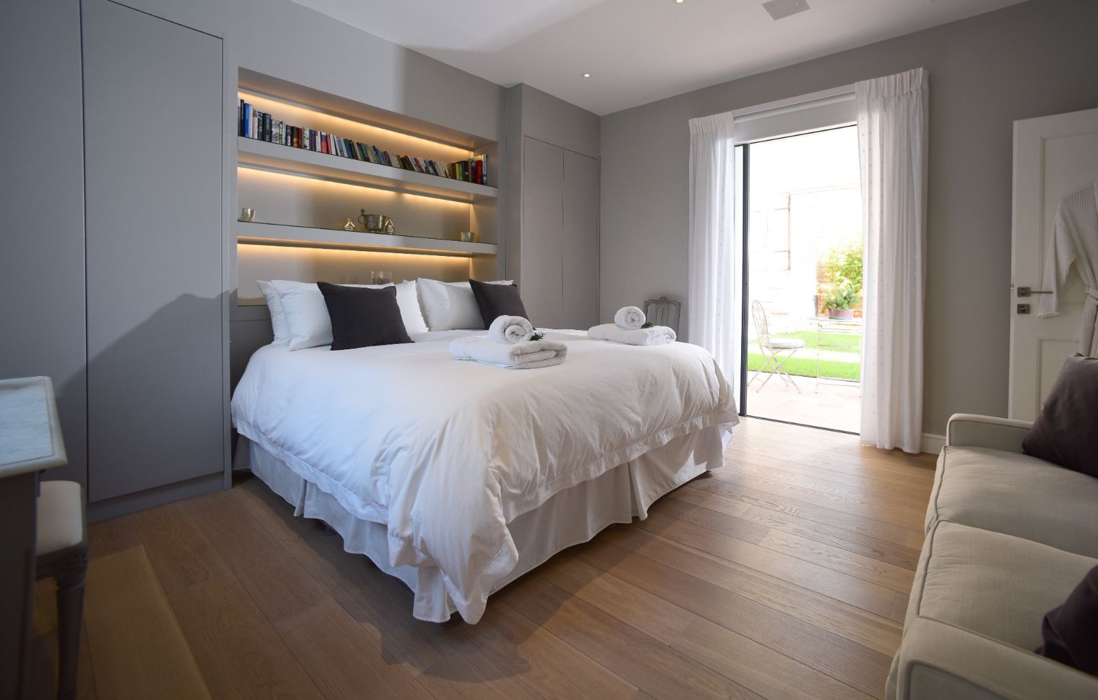 villa-maia-corfu-bedroom-2