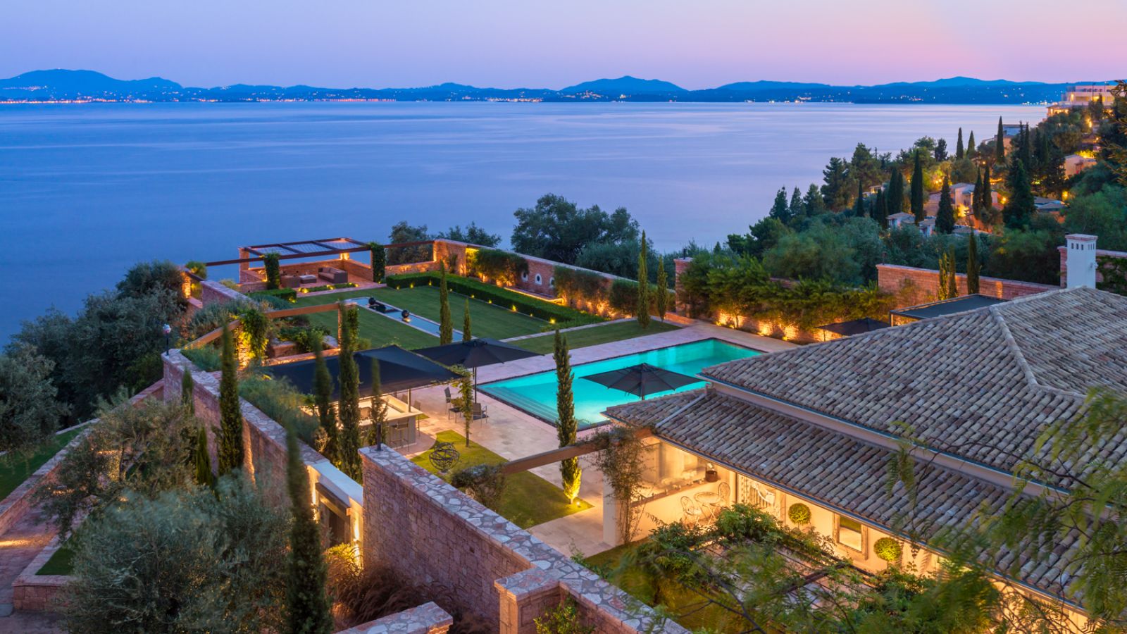 villa-maia-corfu-exterior-night