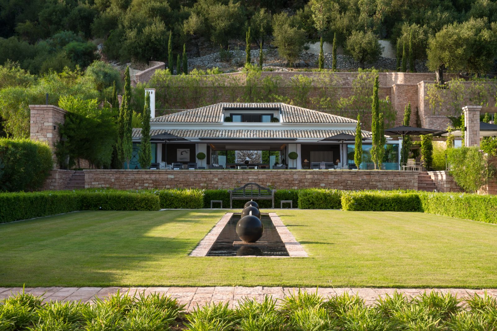 villa-maia-corfu-exterior
