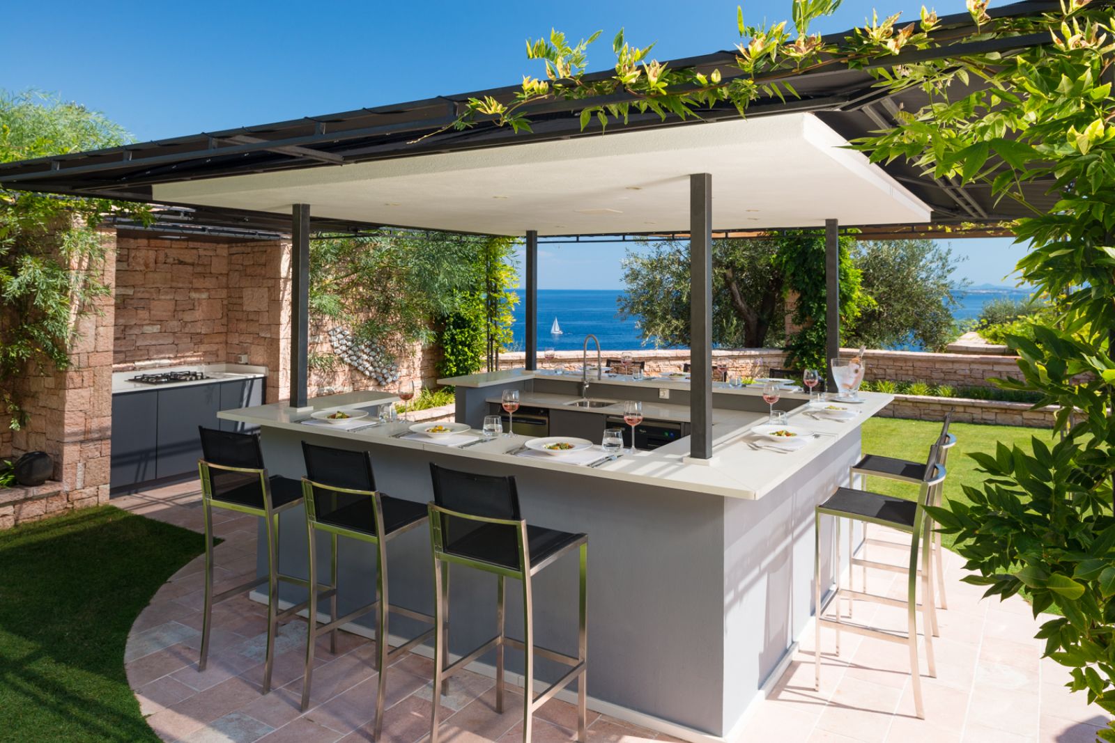 villa-maia-corfu-dining-2