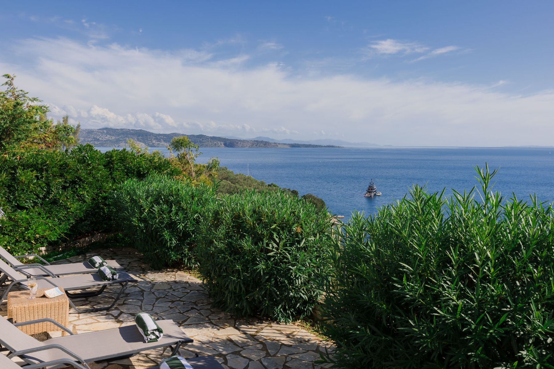 Garden with sun loungers at Villa Mareas, Corfu