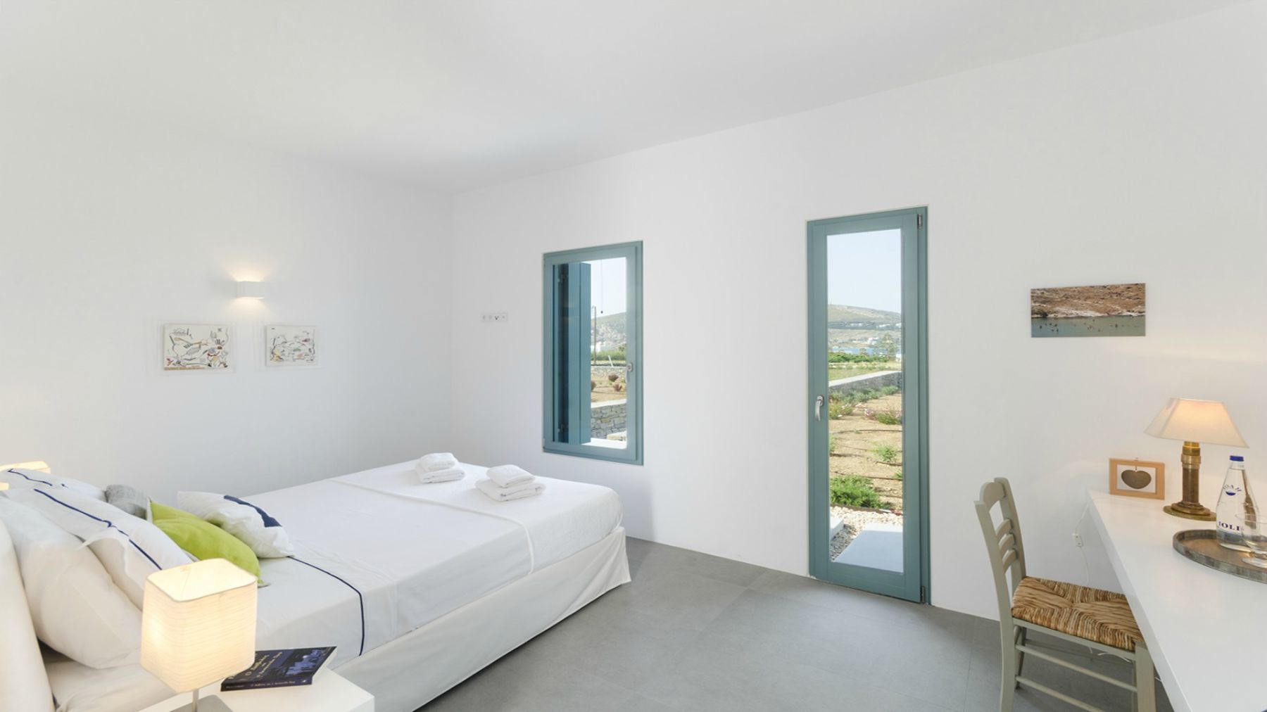 Double bedroom at Villa Nisi, Paros