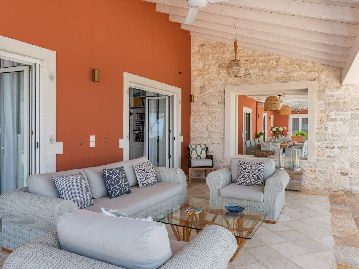 Outdoor seating at Villa Ophelia