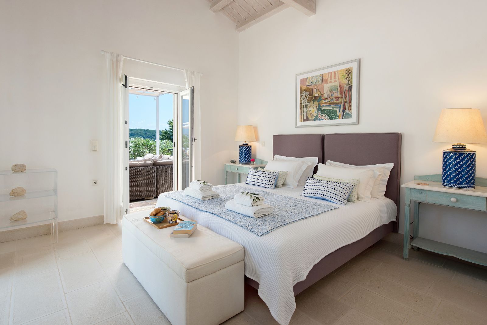 Bedroom 1 at Villa Pashalia in Corfu 