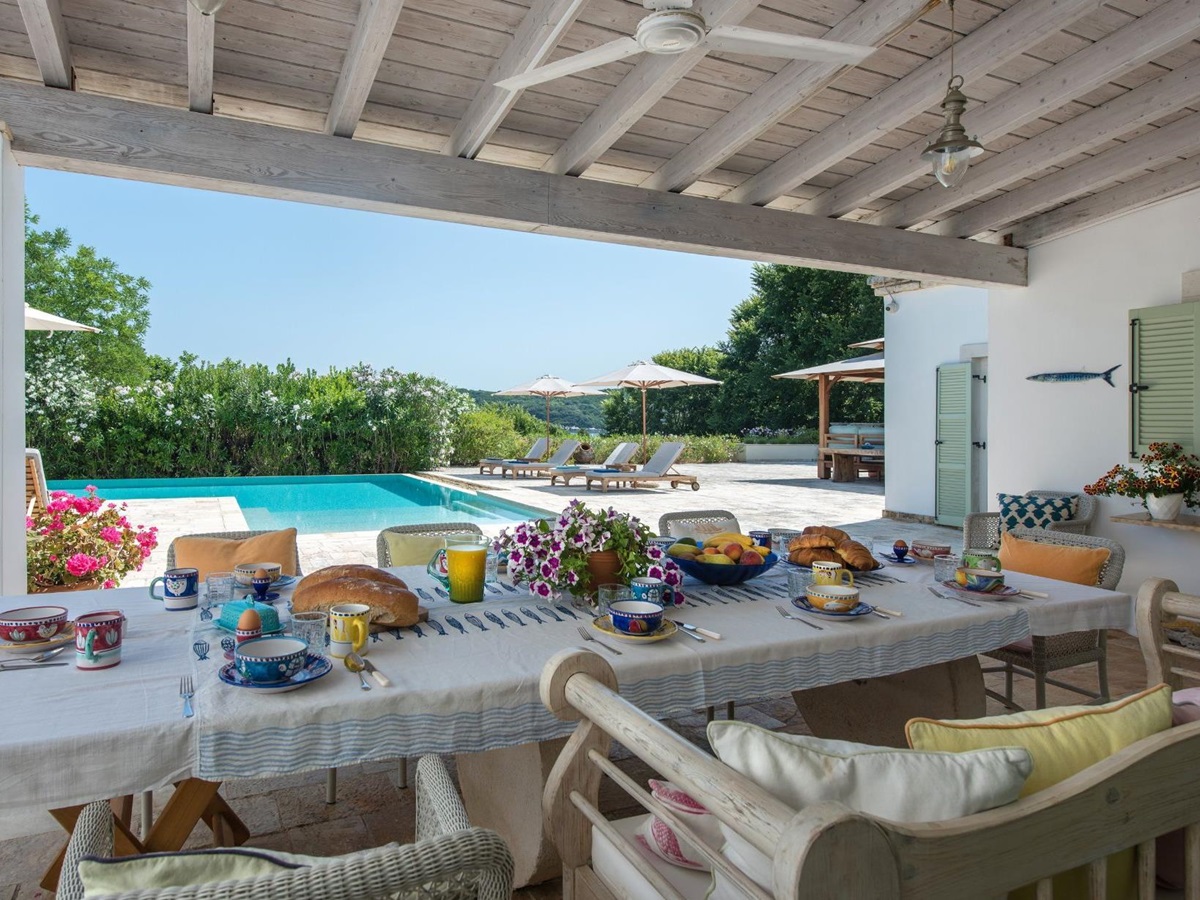 Outdoor dining area at Villa Pashalia, Corfu