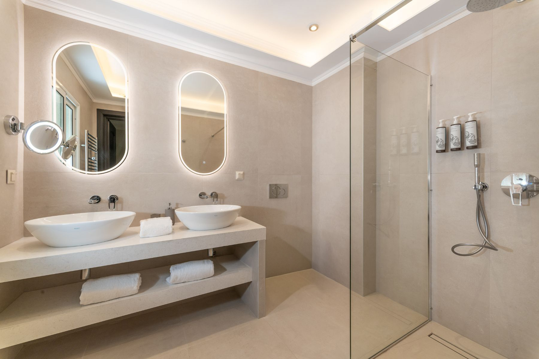 Bathroom at Villa Petra, Corfu