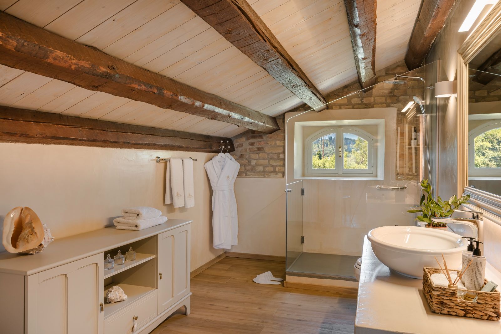 villa-posillipo-corfu-bathroom-4
