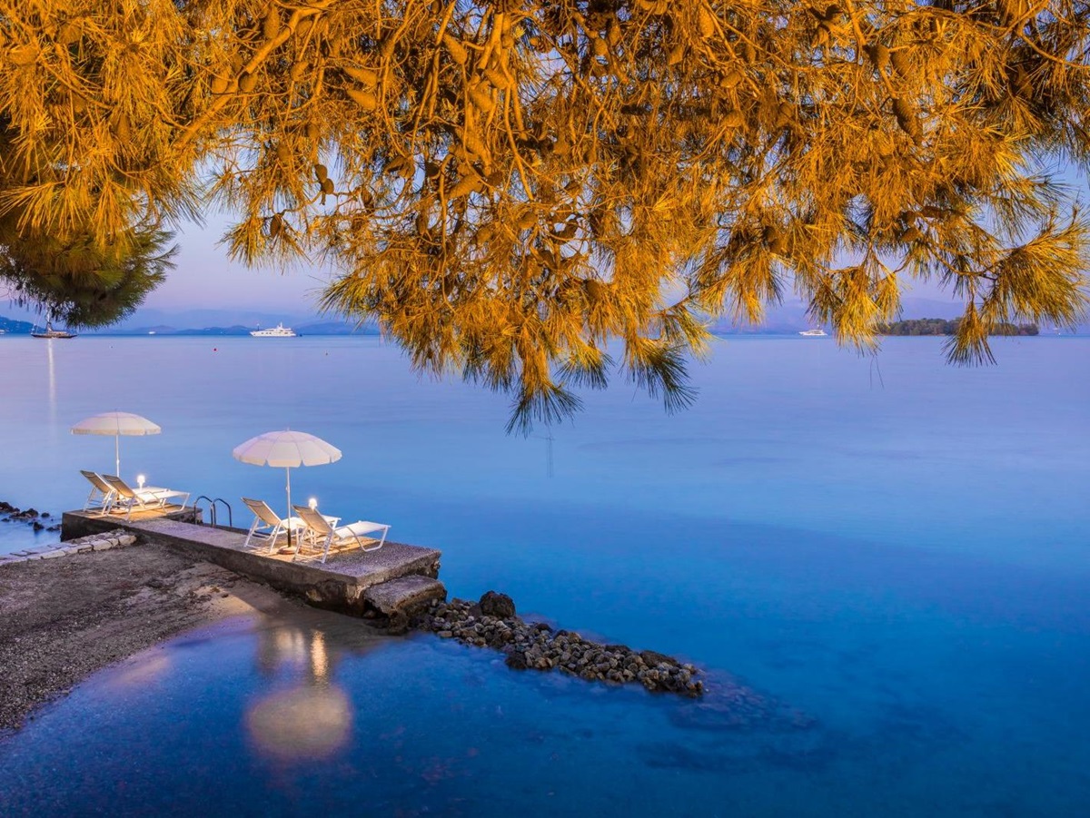 villa-posillipo-corfu-evening-outdoor-1