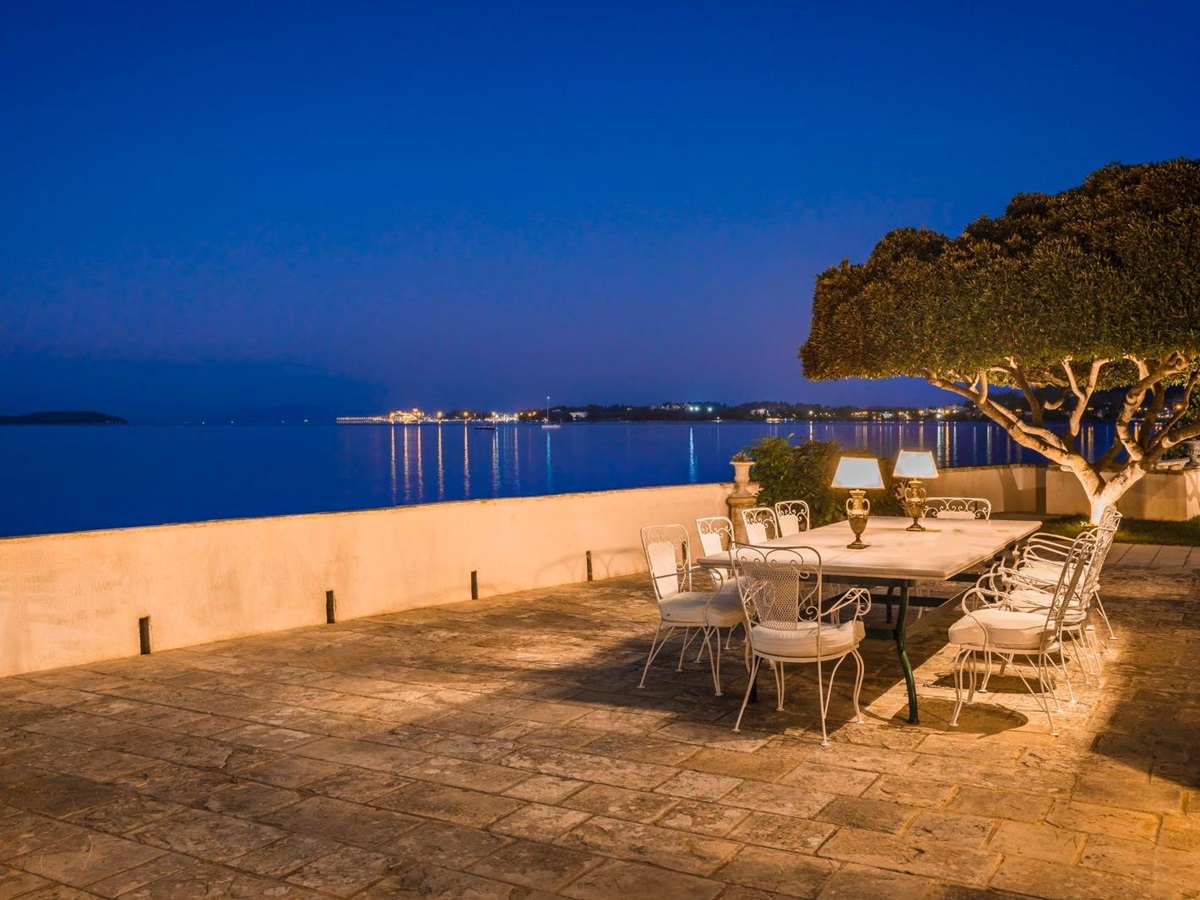 villa-posillipo-corfu-evening-outdoor-2