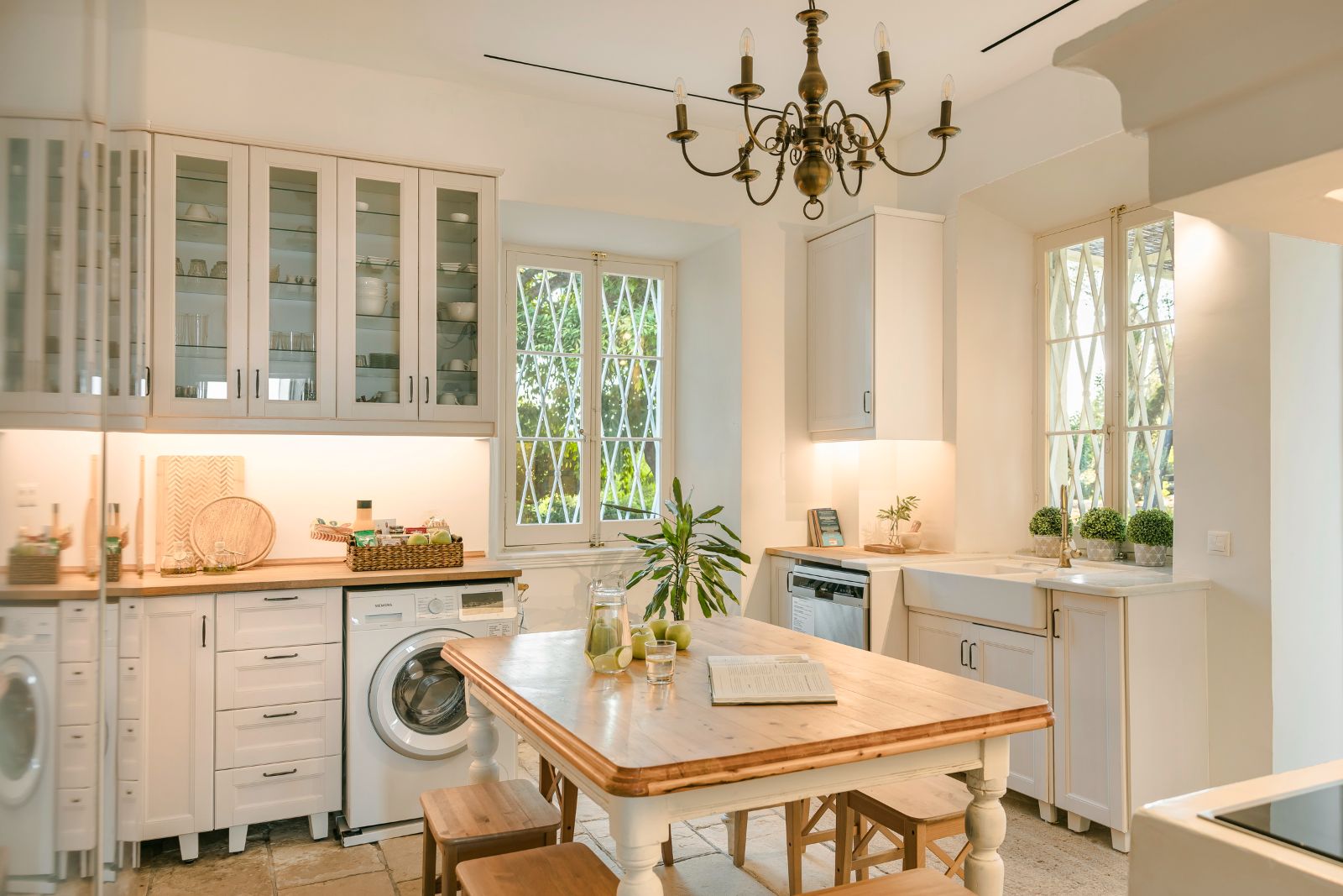 villa-posillipo-corfu-kitchen-1