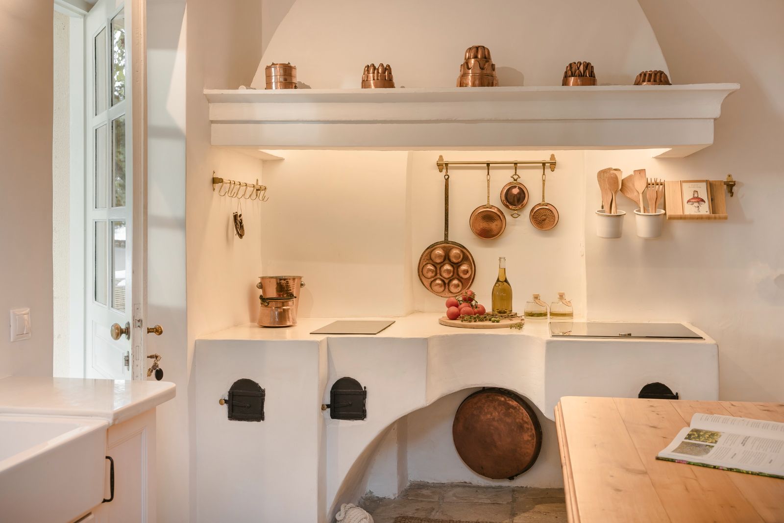villa-posillipo-corfu-kitchen-3