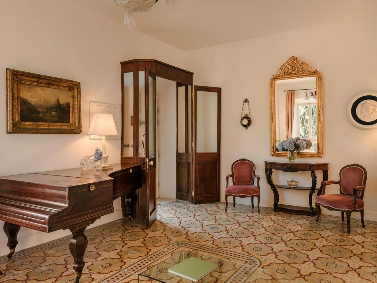 villa-posillipo-corfu-living-room-1