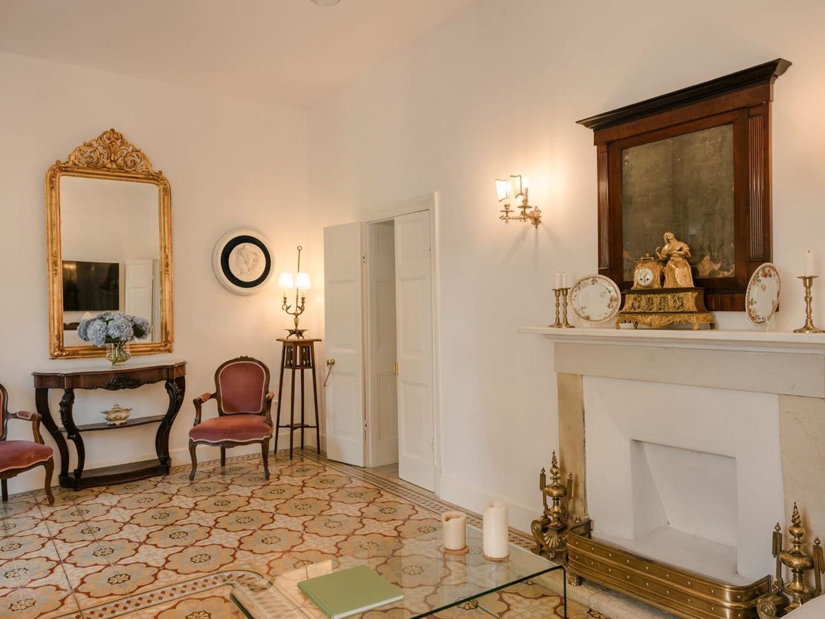 villa-posillipo-corfu-living-room-2